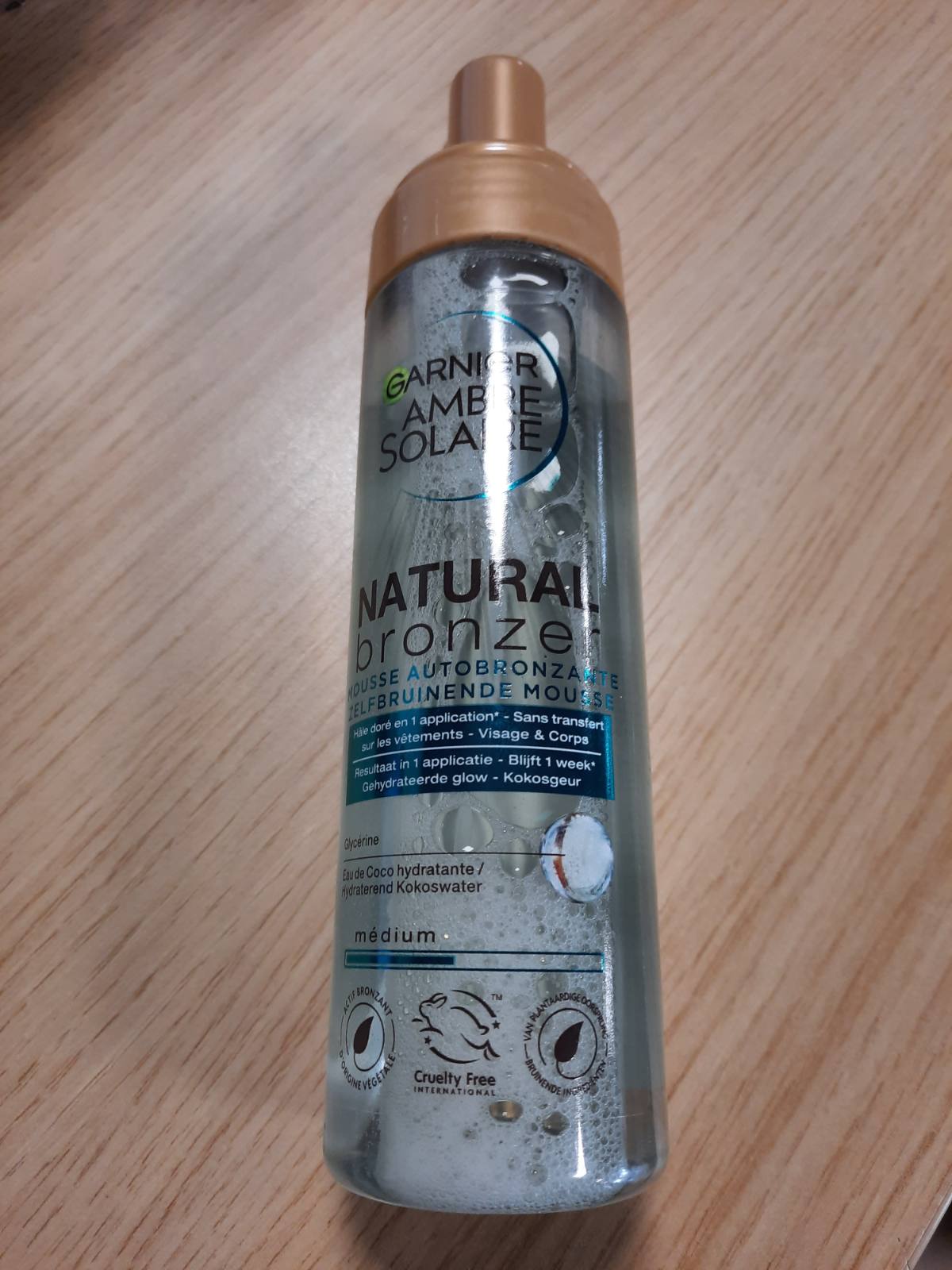 321943 - GARNIER AMBRE SOLAIRE - Bronzues Natyral - Shkum Vetë-nxirës Hidratues - 200 ml