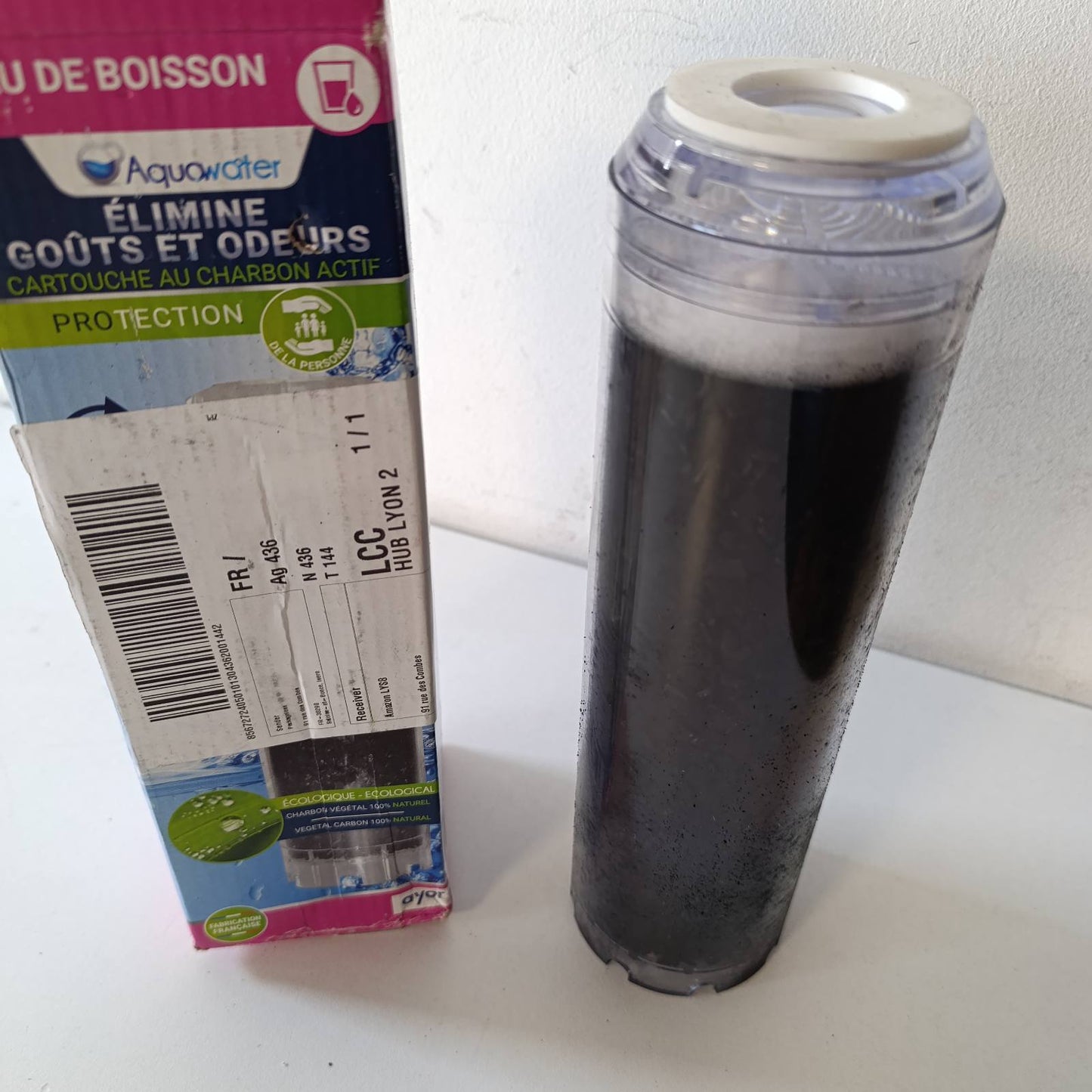 322498 - AQUAWATER Fishek Filtri me Karbon Aktiv 9 3/4" për Ujë të Pijshëm, Eliminon Shijet dhe Aroma, Jetëgjatësi 12-Mujore, 104996, Prodhuar në Francë