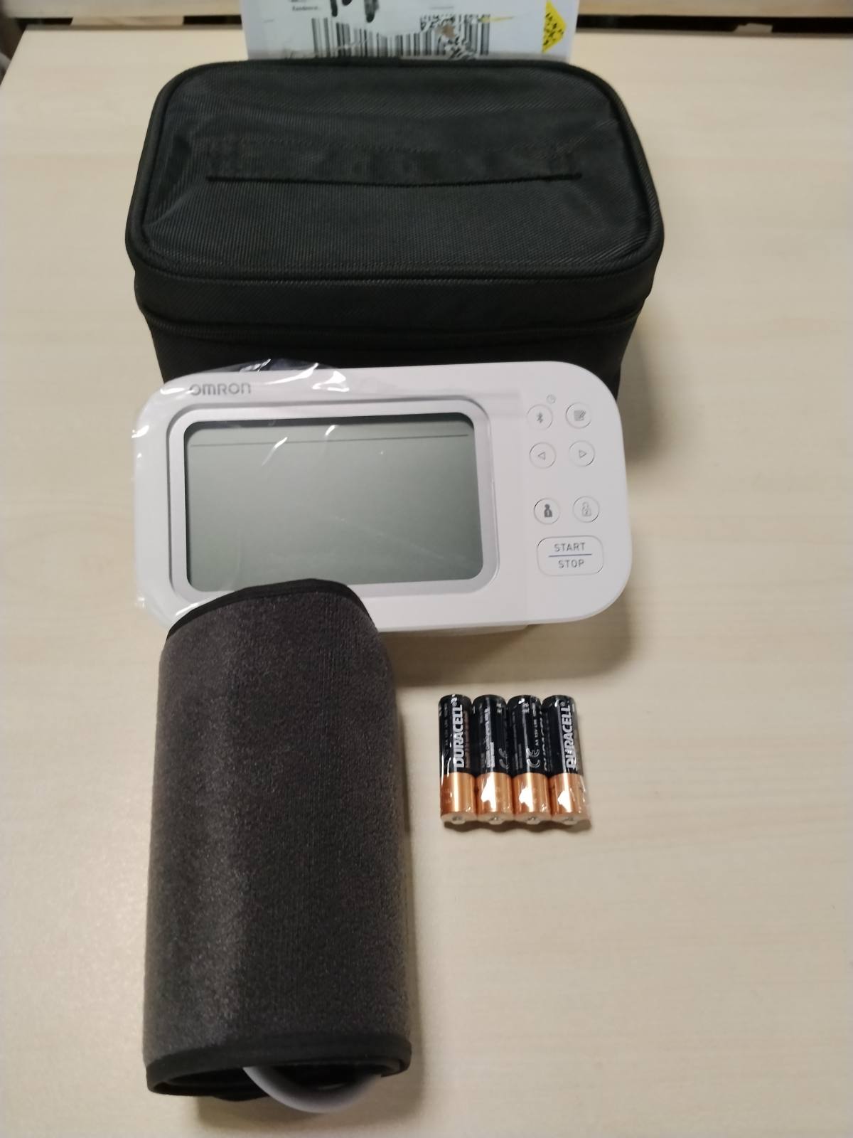 296576 - OMRON Monitorues i tensionit të gjakut për krahun e sipërm X7 Smart AFib me aplikacion, 2 përdorues, 22-42 cm