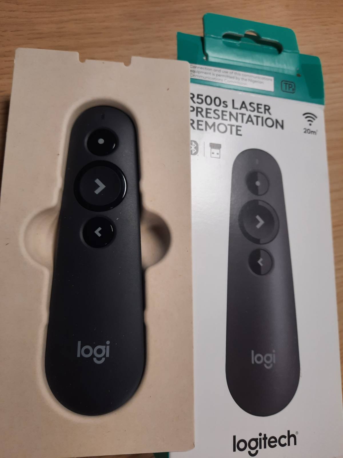 308797 - LOGITECH Prezantues R500s me lazer të klasës 1 për Bluetooth dhe USB