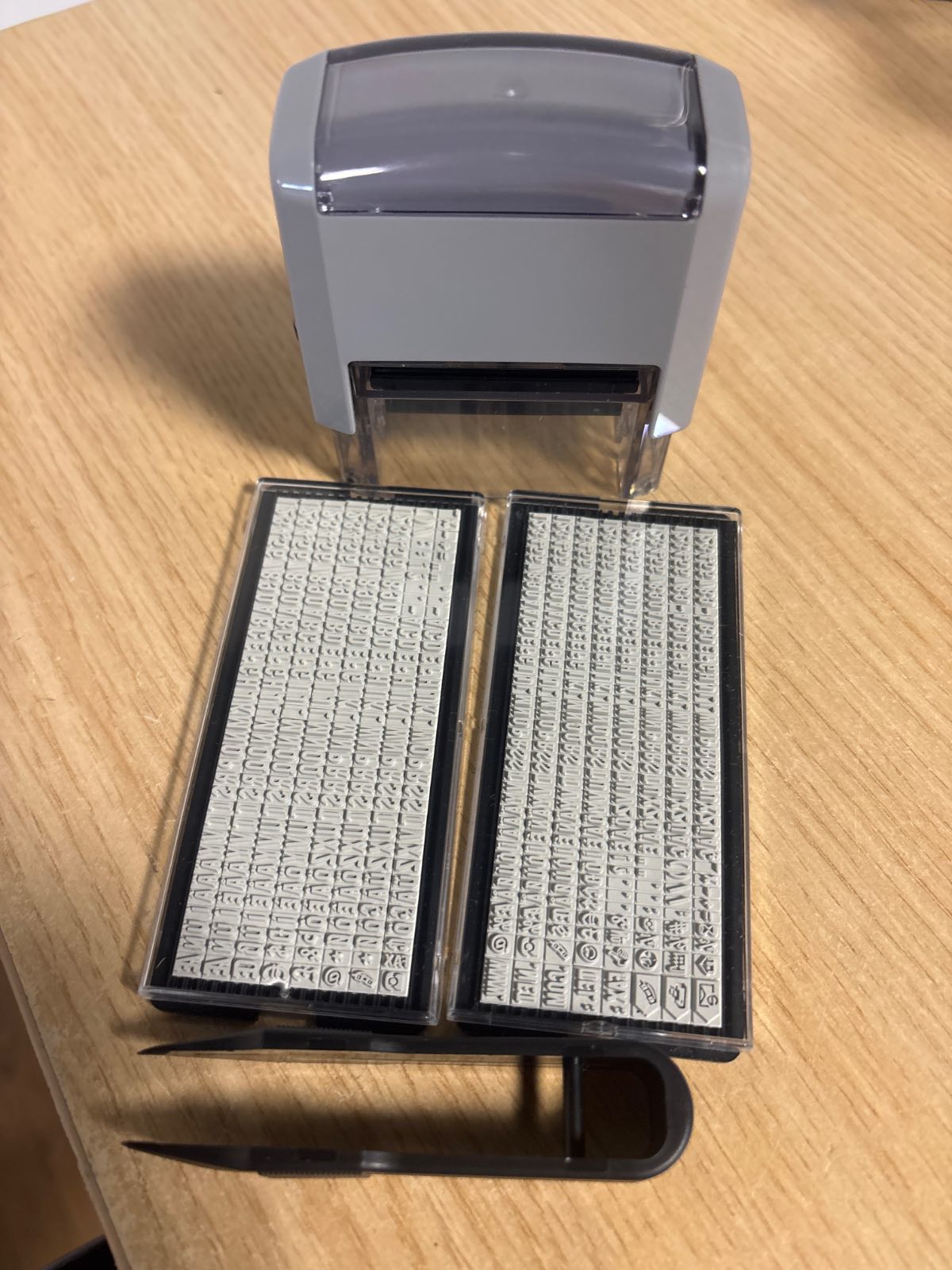 309225 - SET Vulash Vetë-Ngjyrosëse Genie S-402, deri në 4 Rreshta, E Zezë/Gri