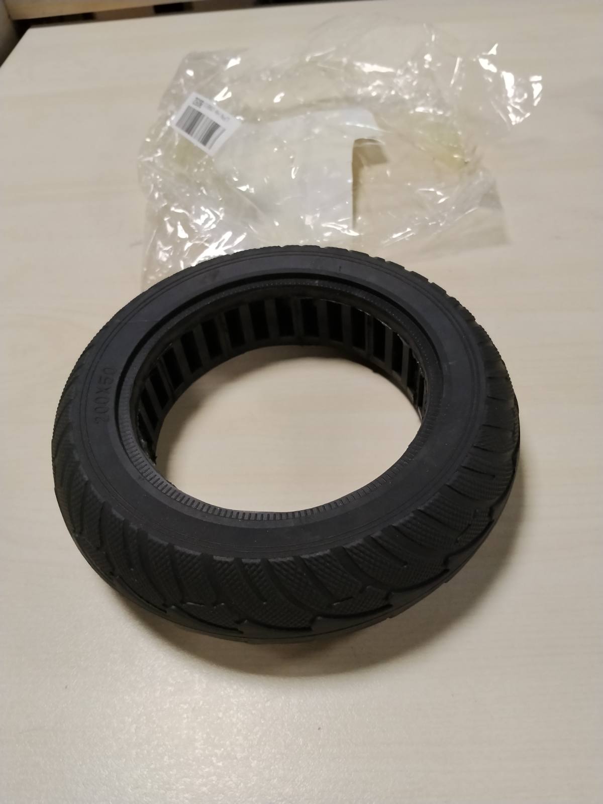 314741 - VOLOHAS Gomë e fortë gome 200 x 50 për skuterin elektrik Dualtron Speedway Mini 4 Pro/SpeedTrott GX12 - Rrotë skuteri - 8" - 8.0 x 2.0