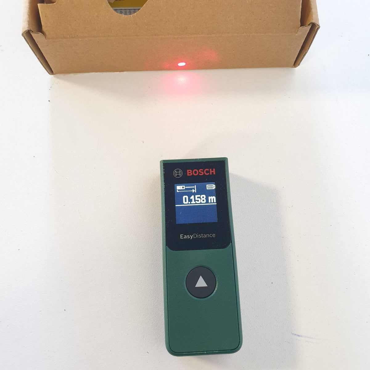 313103 - BOSCH Matës teleskopi me lazer EasyDistance 20, matje deri në 20 m, funksionim me një buton, në kuti kartoni