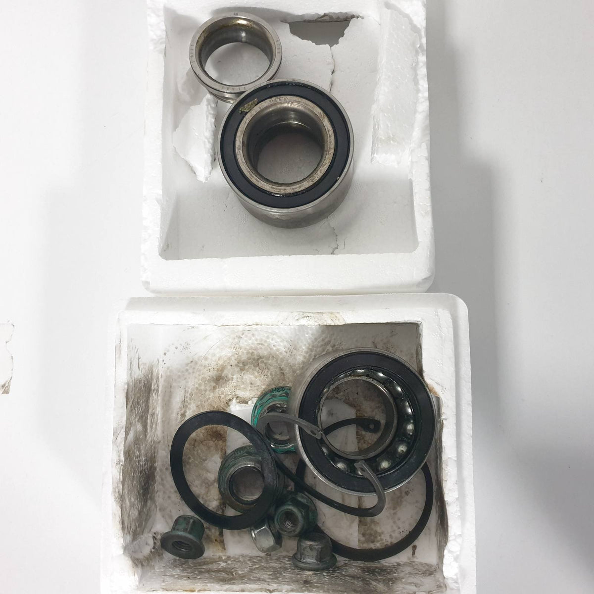 313828 - FEBI BILSTEIN Kit kushinetash rrotash 14250 me dado boshti, dado dhe qark, 1 njësi