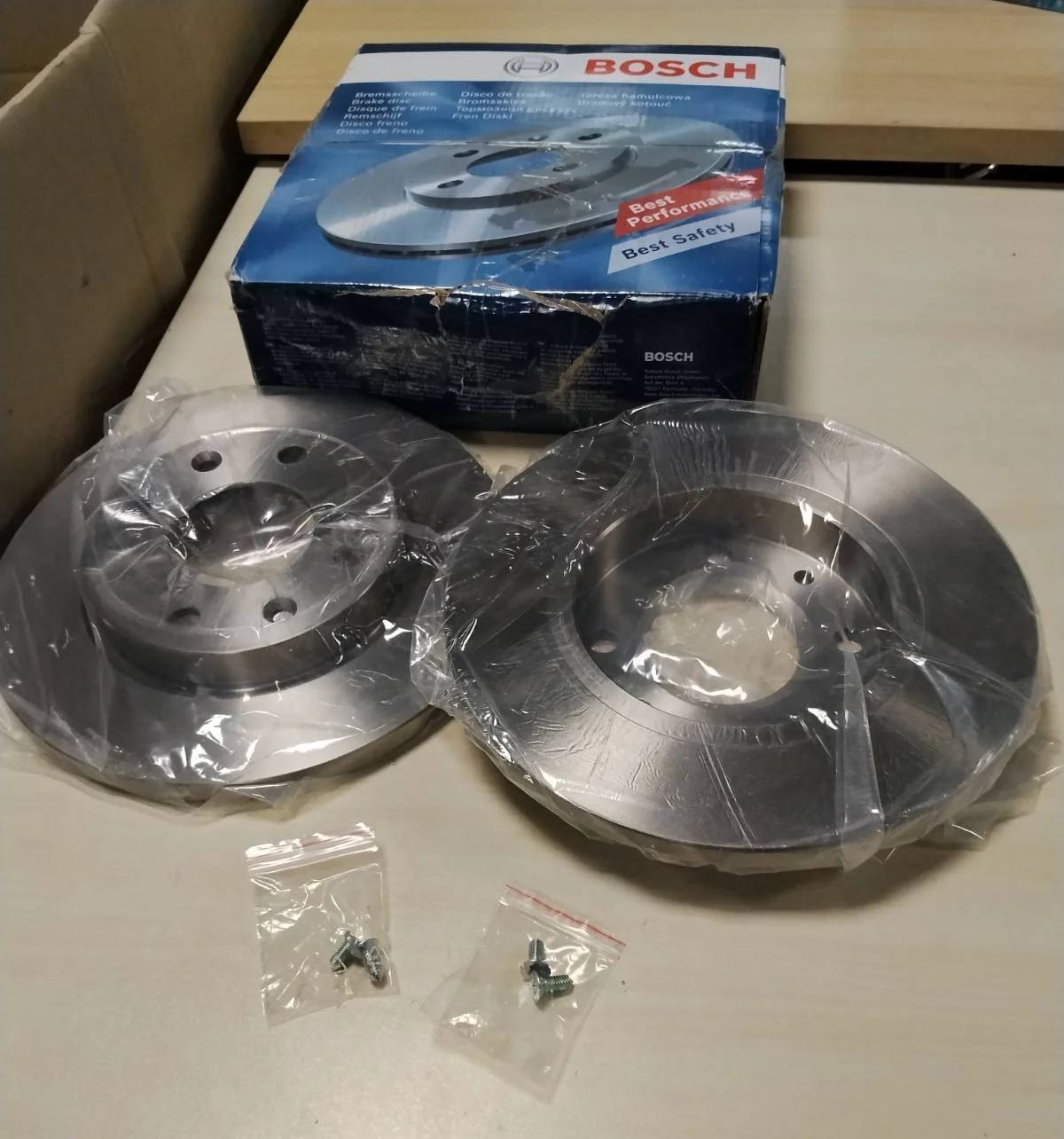 312668 - BOSCH Disqe Frenash BD786 - të certifikuara ECE-R90-1, set me 2 disqe, Gri