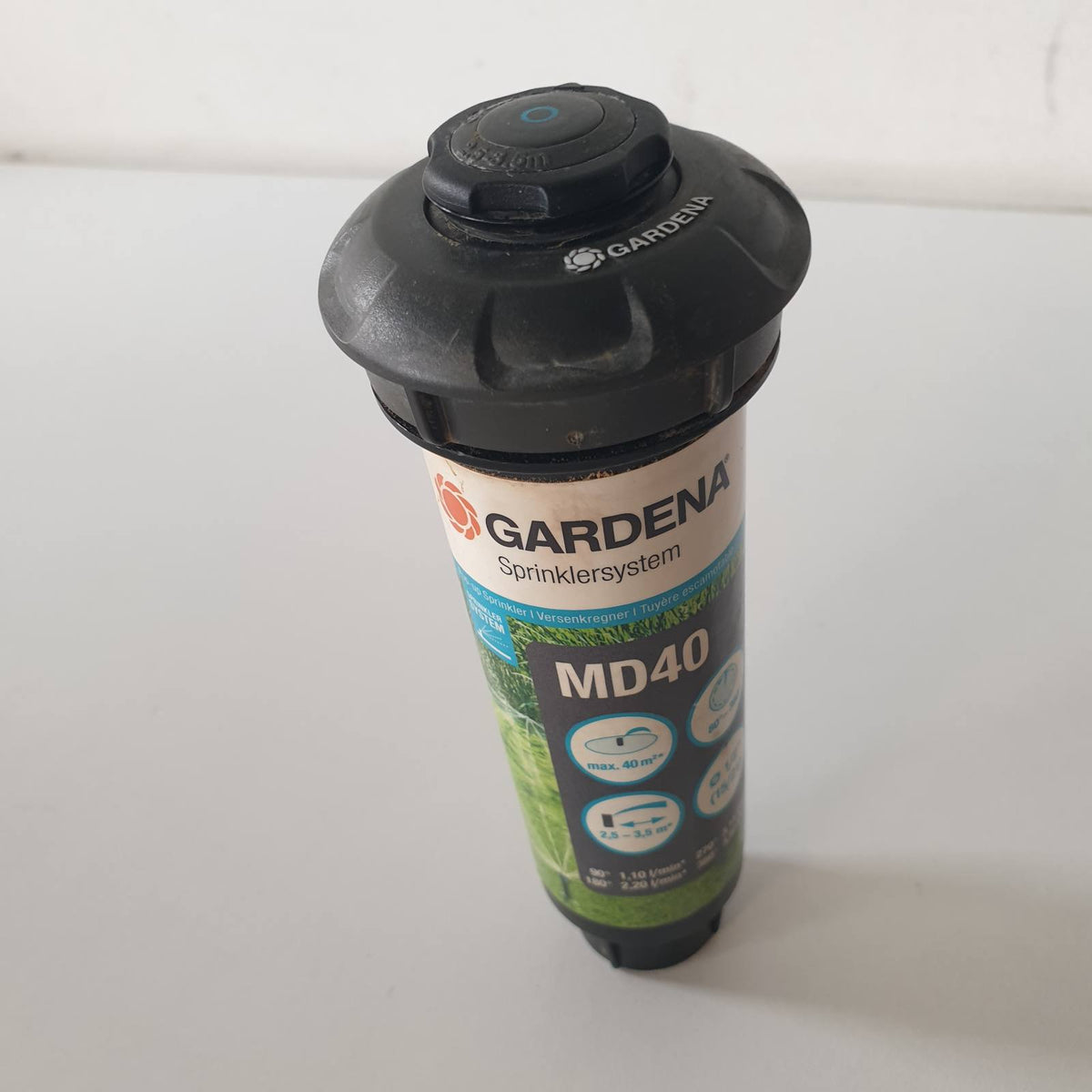 313841 - GARDENA Sistemi i spërkatjes me pompë MD40: për lëndina të mesme deri në 40 m², rreze veprimi 2.5 deri në 3.5 m, grykë rrotulluese, fileto e jashtme 3/4" (8231-20)