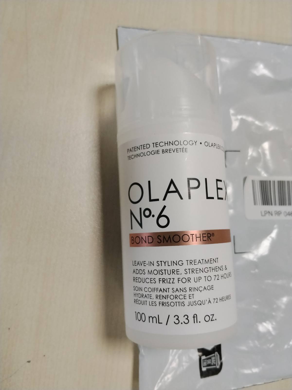 298363 - OLAPLEX - No. 6 Bond Smoother, Krem për Stilimin e Flokëve pa Lënë, Zbut, Kondicionon dhe Forcon, Kontroll i Kaçurrelave deri në 72 Orë, Për të Gjitha Llojat e Flokëve, 100ml