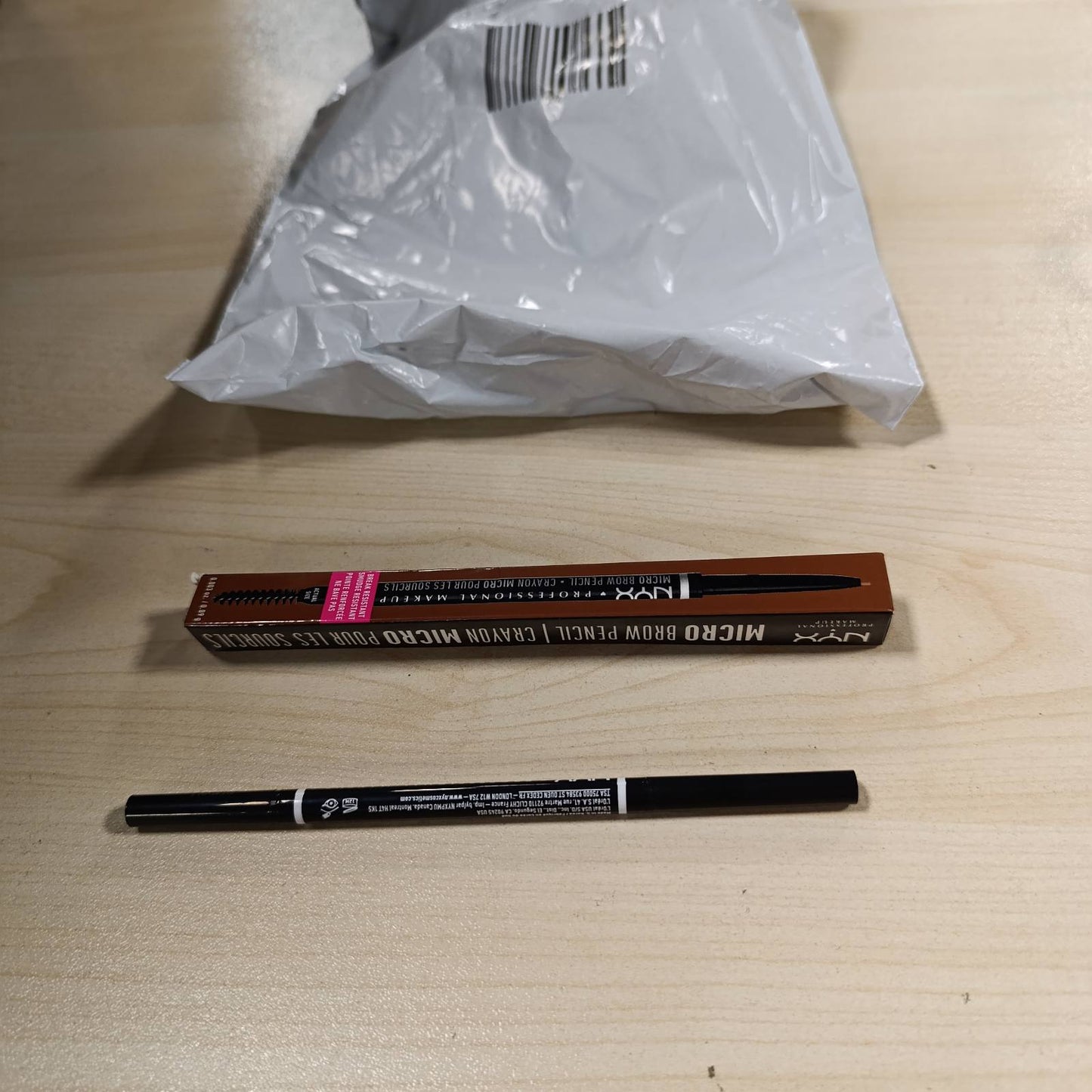 272231 - NYX Professional Grim Laps për vetulla, Laps Mikro dy anësh me laps dhe furçë automatike, Nuanca: Auburn.