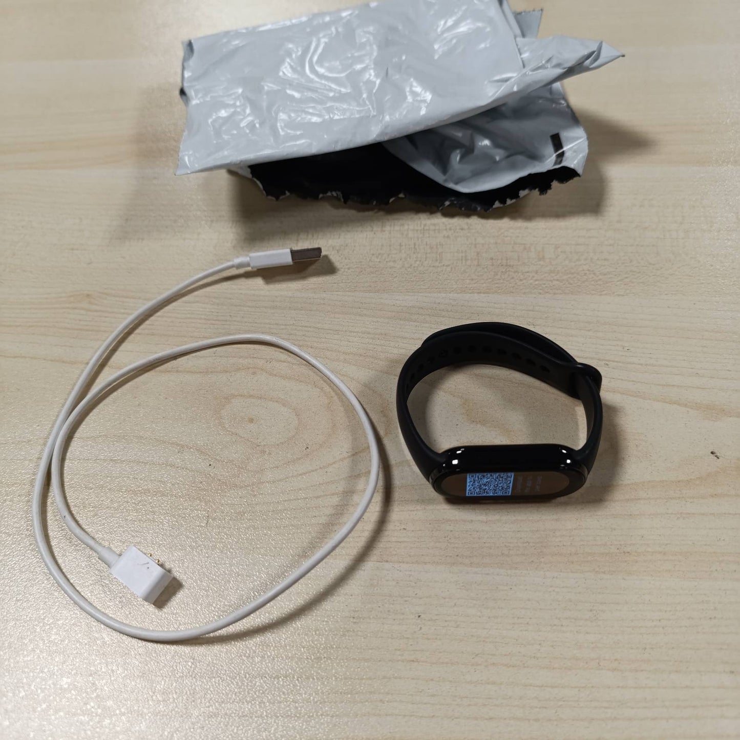 266281 - XIAOMI Mi Smart Band 8 - Byzylyk aktiviteti, ekran AMOLED, monitorim i rrahjeve të zemrës, 190 mAh, mbi 150 mënyra sportive, deri në 16 ditë jetëgjatësi baterie, e zezë