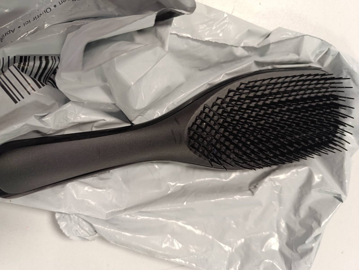 306716 - TANGLE TEEZER Furçë flokësh Ultimate Detangler - E përshtatshme për të gjitha llojet e flokëve - Ngjyrë e zezë likorice