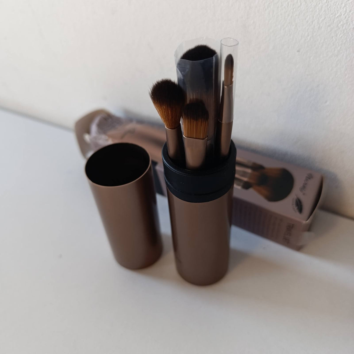 302241 - LUVIA Set furçash për makijazh, set udhëtimi për espresso, 5 furça kozmetike, ngjyrë e zezë, vegan (kafe/kapuçino)