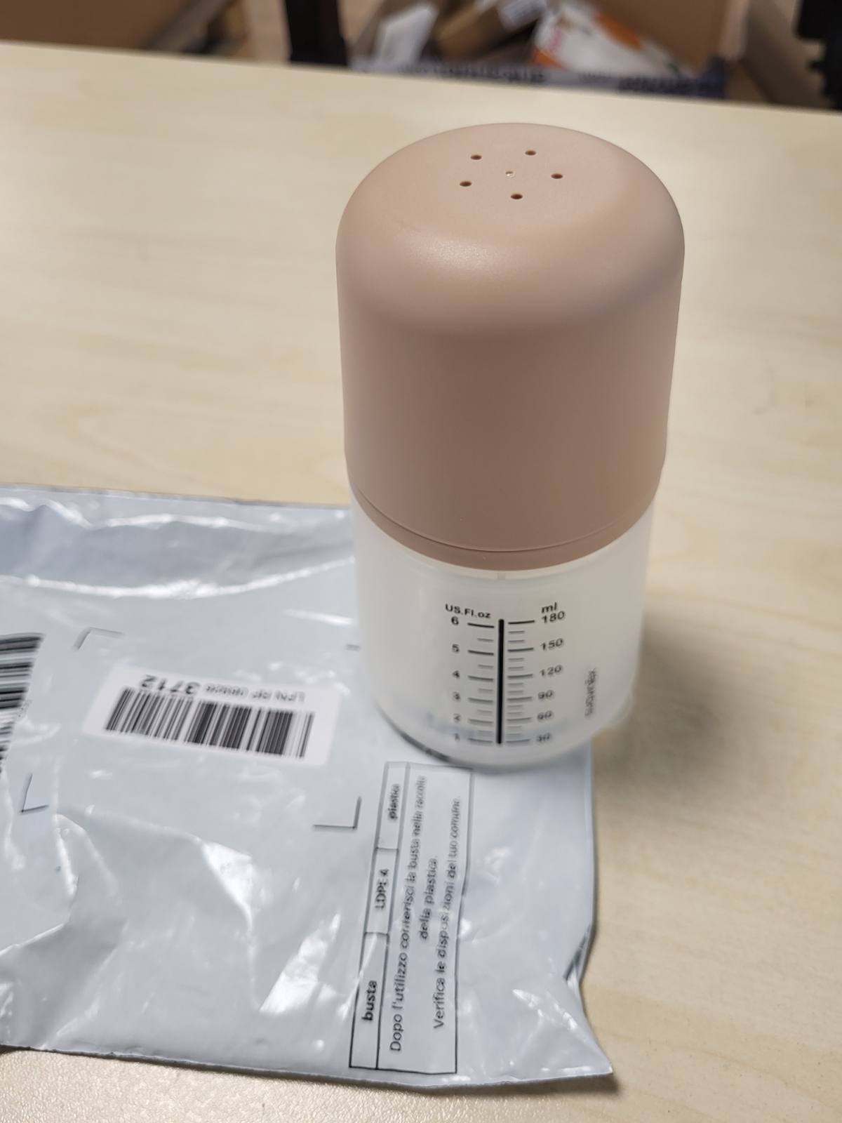 275777 - SUAVINEX Zero Zero Anti-Kolik Shishe me Thithë Silikoni, 180 ml, për foshnje 0+ muaj, ideale për ushqyerje të përzier, thithë që imiton gjirin