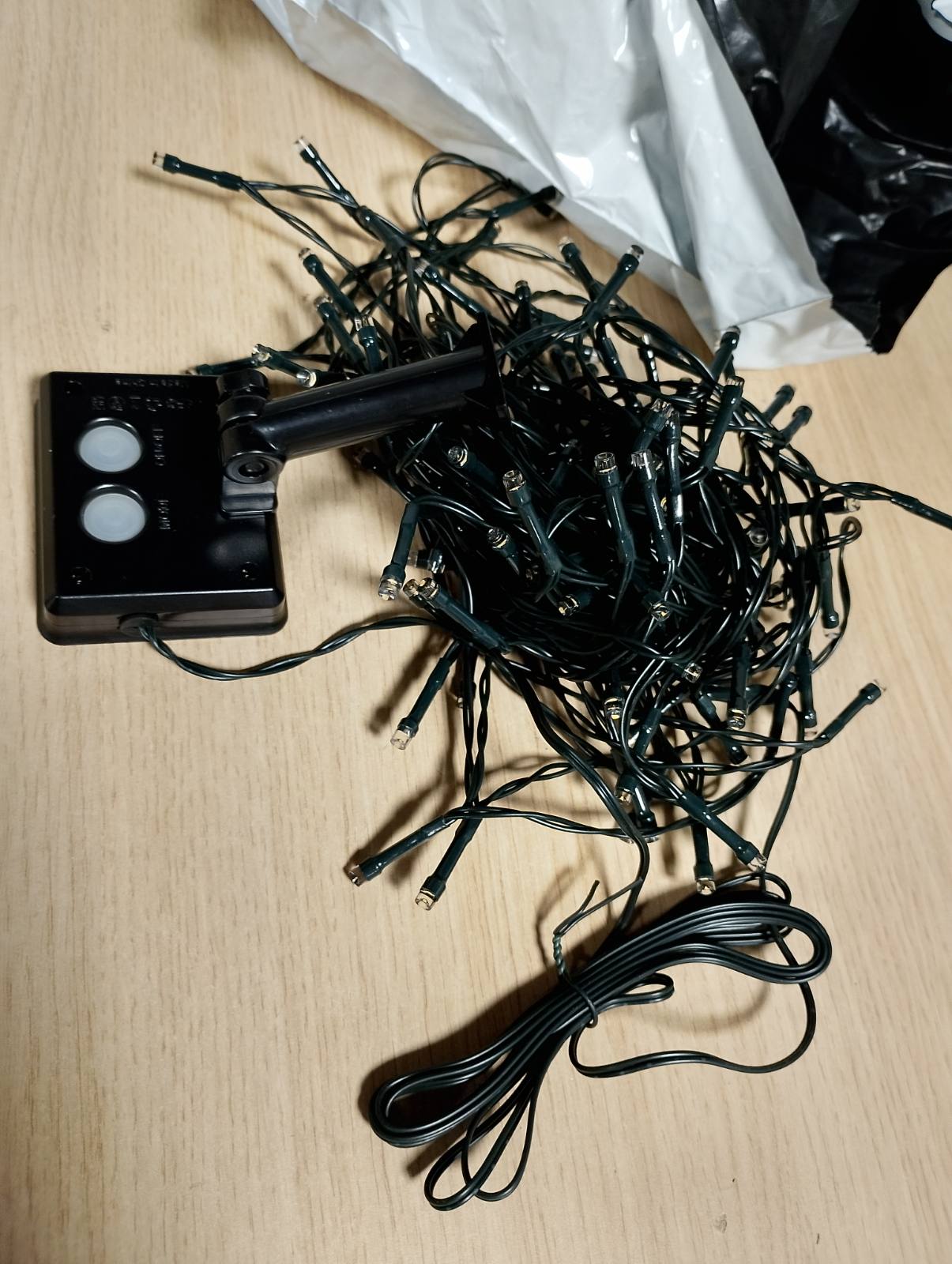 198132 - DITA DIELLORE FFZZKJ, 12M, 120LED, të Rezistueshme ndaj Ujit dhe Motit, IP65, 8 Mode, për Kopsht, Verandë, Pemë, Festa, të Bardhë të Ngrohtë
