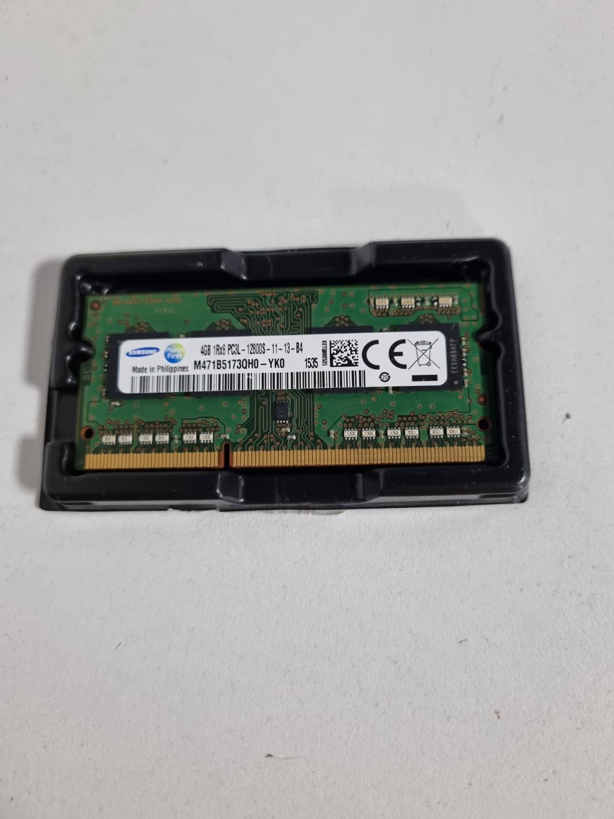 309027 - SAMSUNG Memorie RAM 4GB (1 x 4GB) DDR3 PC3-12800, 1600MHz, 204 PIN SODIMM për laptopë