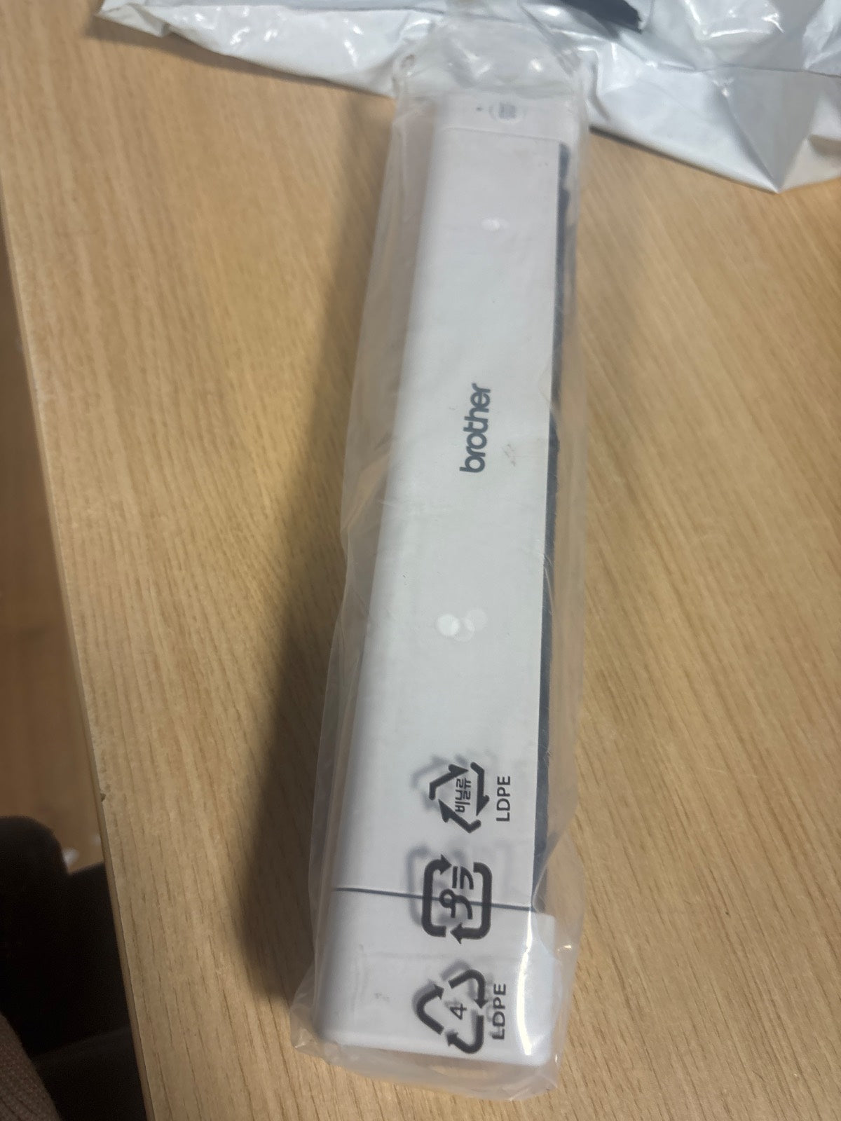 295529 - BROTHER Skaner portativ DS-640, A4, USB, 15 faqe/min, me ngjyra, Bardhë/E zezë