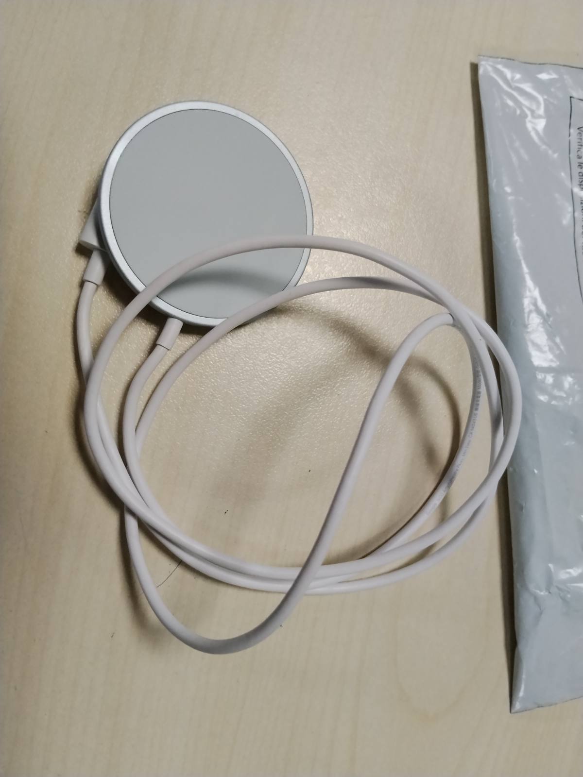 309835 - GOOGLE Karikues Pixelsnap pa tel Qi2 25W