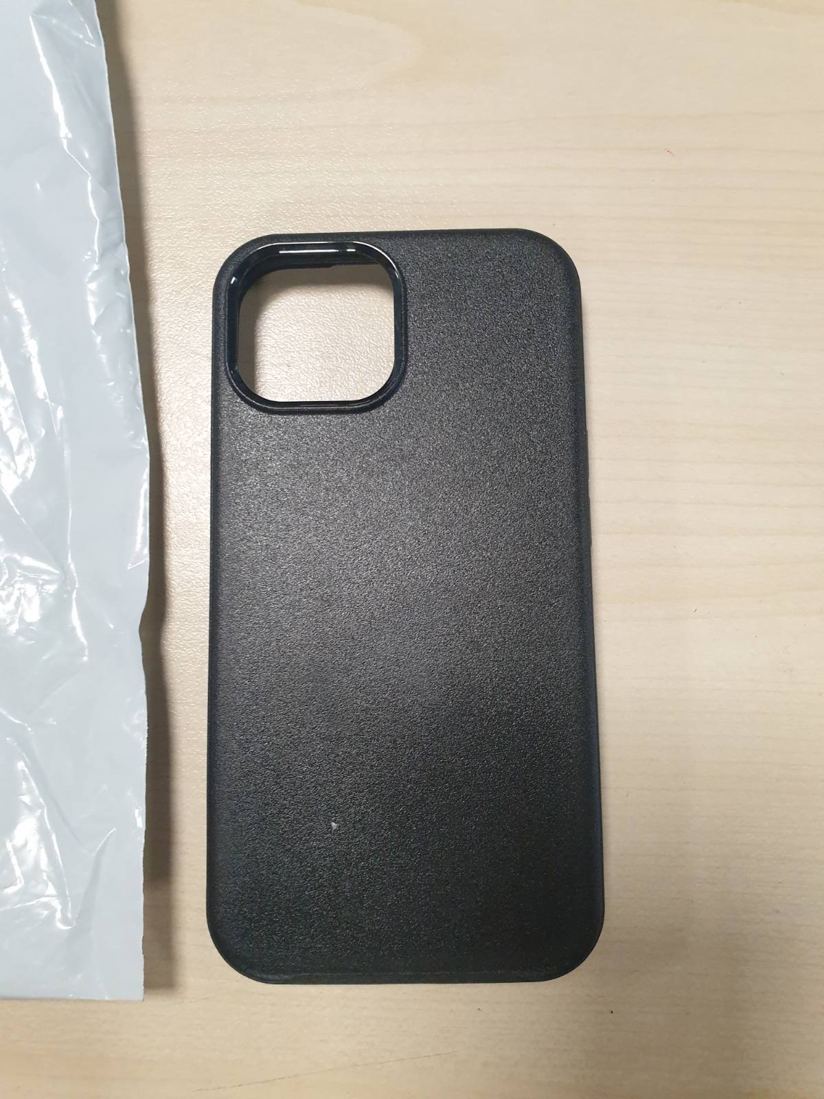 268562 - OTTERBOX Mbështjellëse Symmetry MagSafe për iPhone 17e, 16e, 15, 14, 13, rezistente ndaj goditjeve, e testuar 3 herë sipas standardit ushtarak, ngjyra e zezë