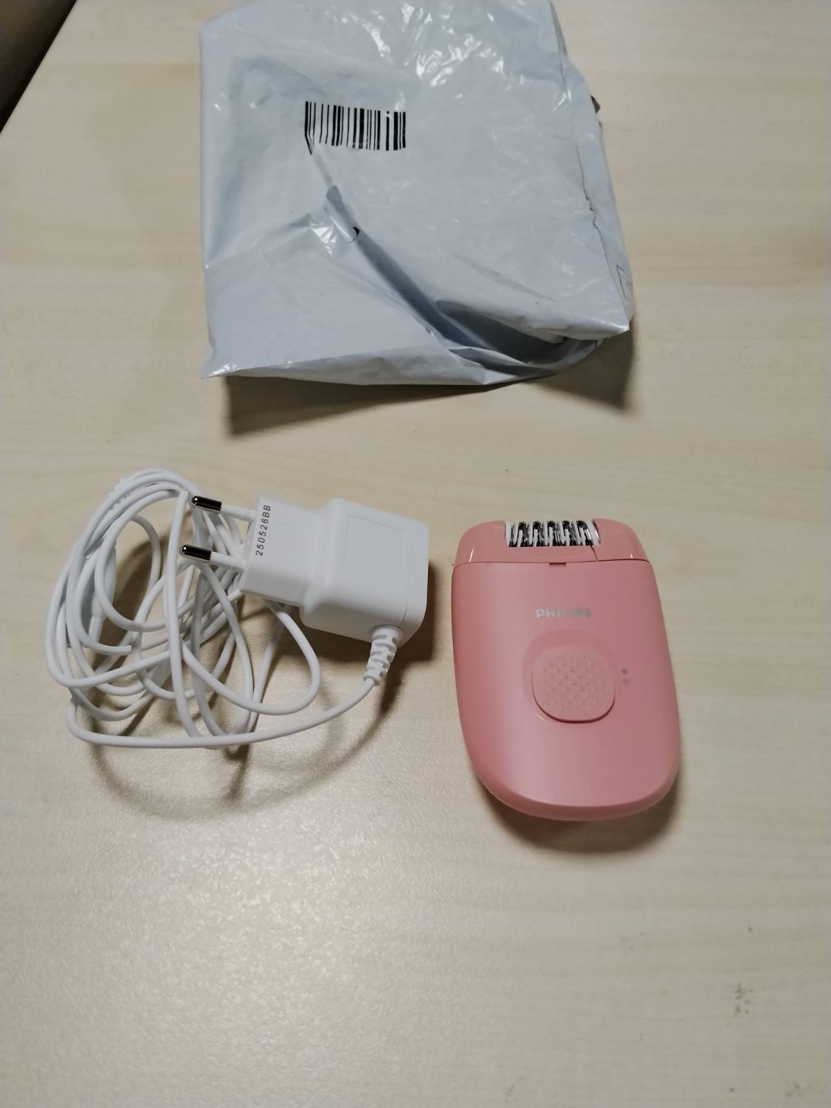300610 - PHILIPS Series 2000 - epilator për këmbë me kabllo, epilator për femra, modeli BRE229/00