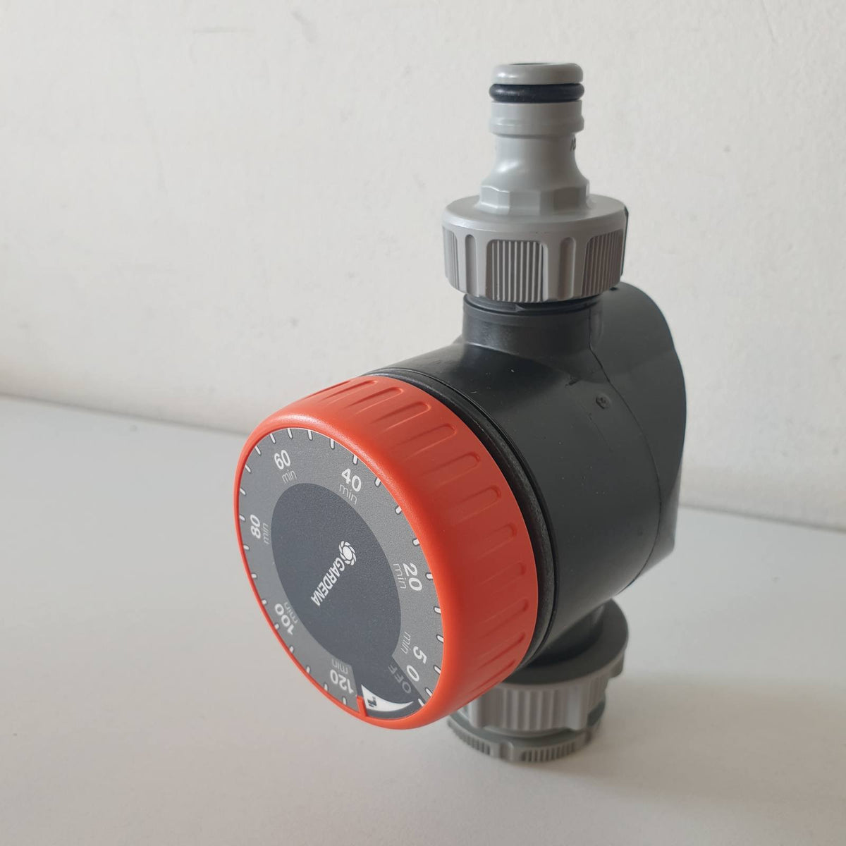 313709 - GARDENA Kohëmatës Ujitjeje Automatik për Rubinetat e Ujit 26.5 mm (G 3/4) ose 33.3 mm (G1), Kohëzgjatje Fleksibile Ujitjeje (5-120 Min.), Lidhje e Lehtë me Sistemin Quick-Plug (1169-20)