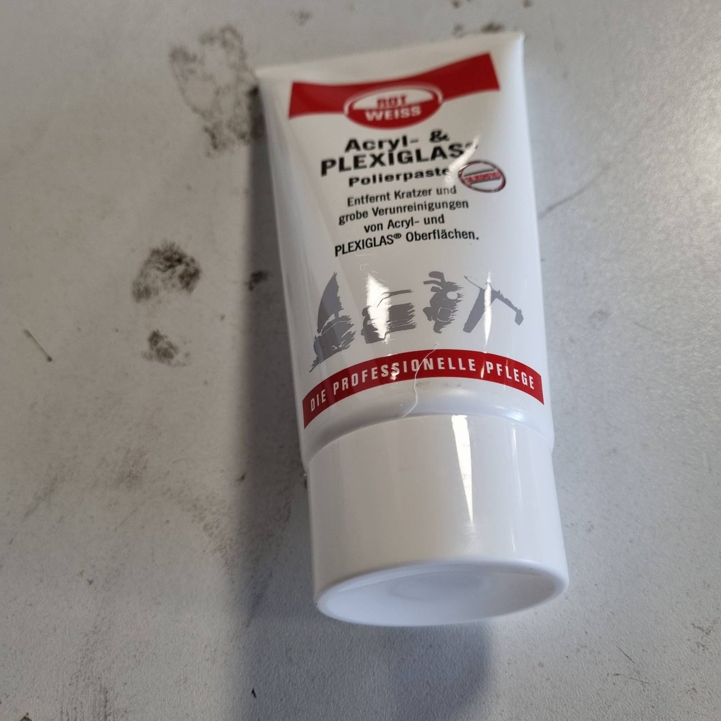 322624 - ROTWEISS 5350 Pastë lustruese akrilike & PLEXIGLAS, 150 ml