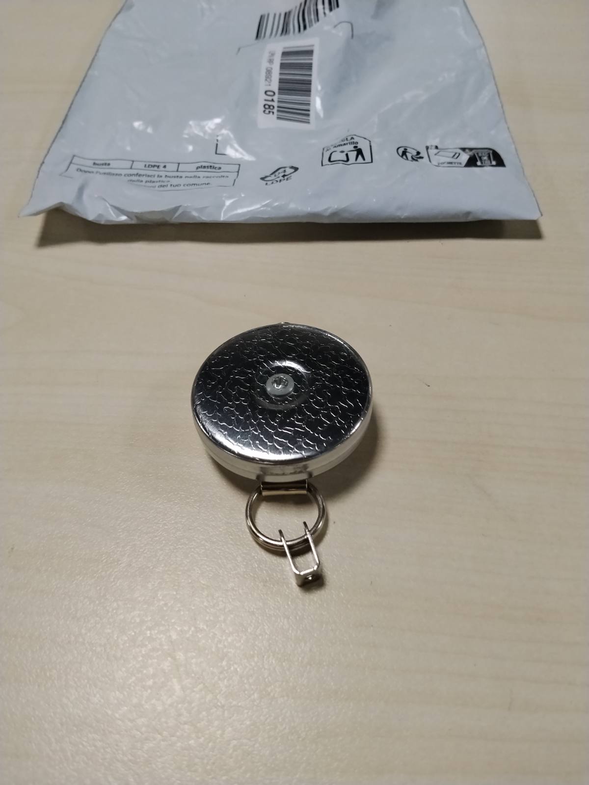 335177 - KEY-BAK Varëse çelësash origjinale e tërheqshme me kabllo çeliku inox 121.9 cm, pjesa e përparme e kromuar, kapëse rripi çeliku, rezistencë ndaj tërheqjes 227 g