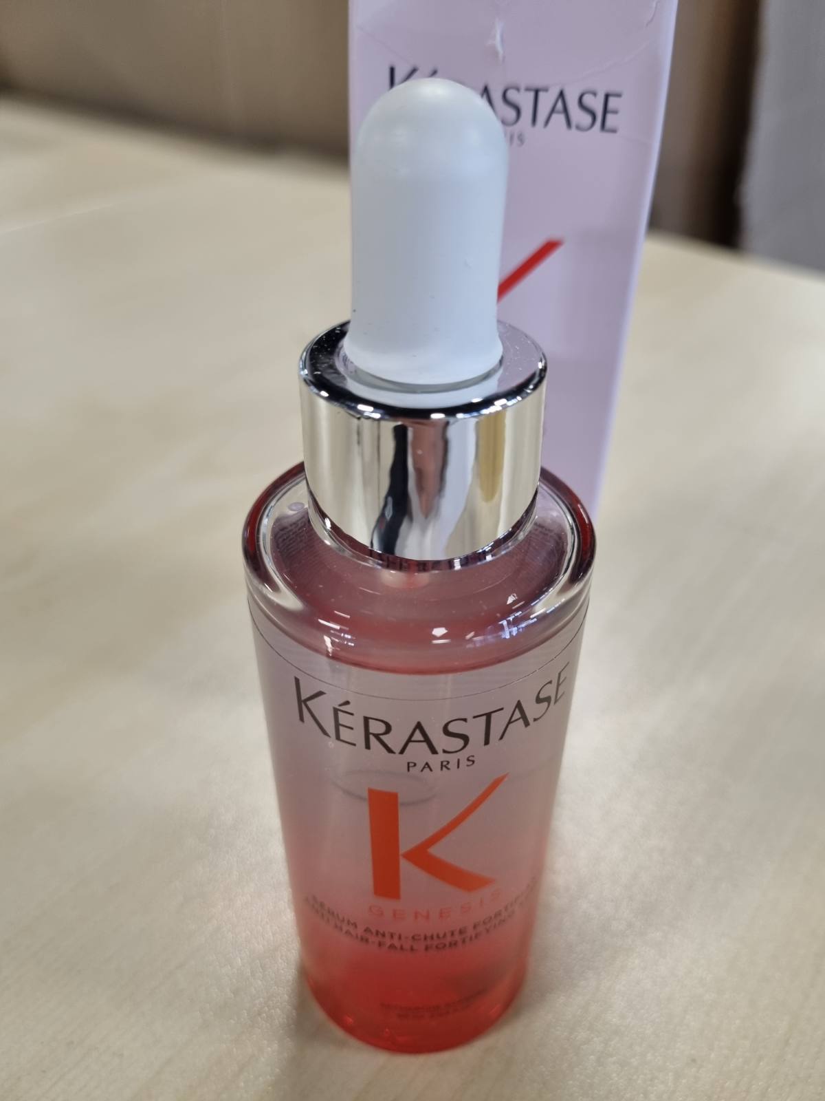 335978 - KÉRASTASE Genesis Serum Fortifikues Kundër Rënies së Flokëve, Trajtim pa Lënë, Për Flokë të Hollë dhe të Dobësuar, Fortifikues Kundër Rënies së Flokëve, 90 ml