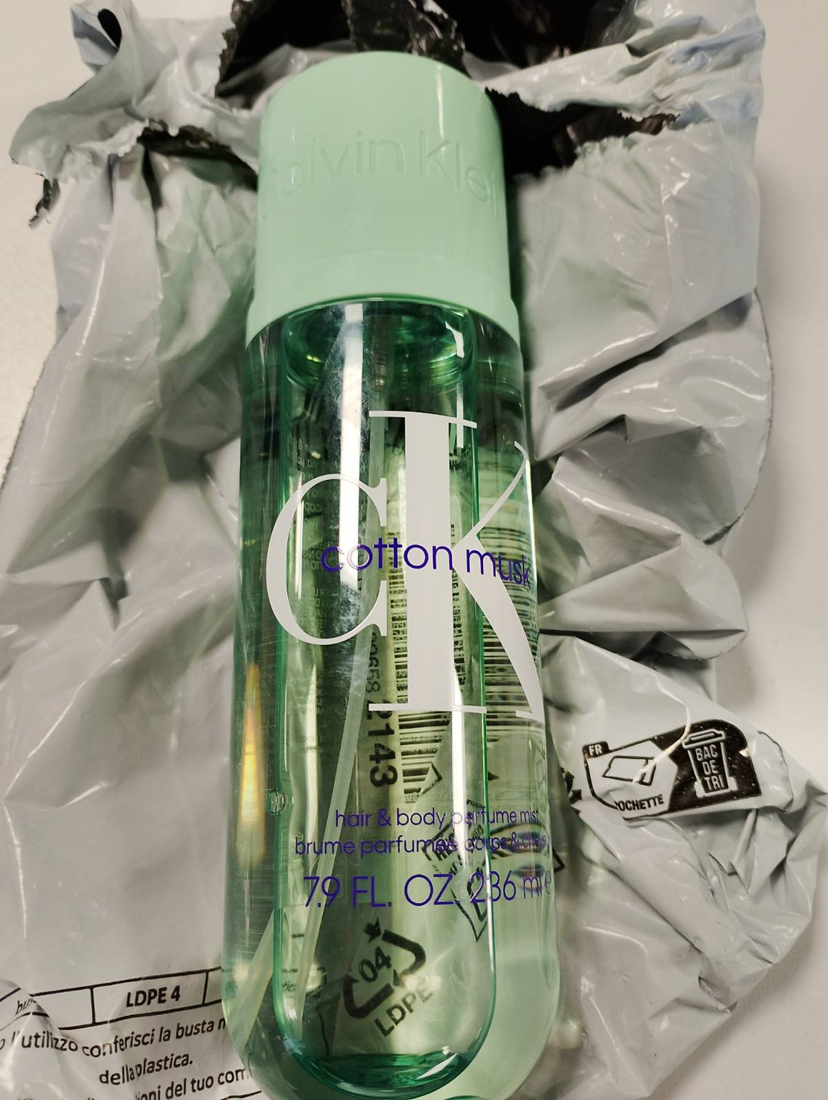 311408 - CALVIN KLEIN Sprej për flokë dhe trup Cotton Musk - 200 ml