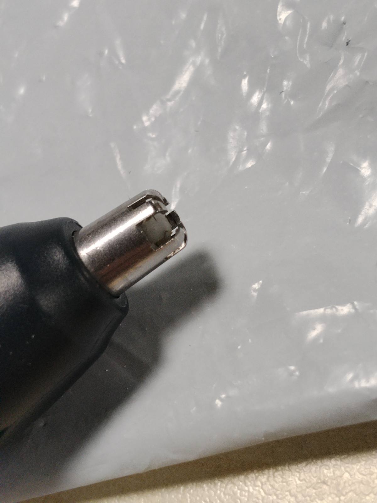 311830 - REMINGTON Prerës shumëfunksional NE3850, Prerës qimesh për hundë dhe veshë, Prerës vetullash, 2 krehëra + aksesor prerjeje rrotullues