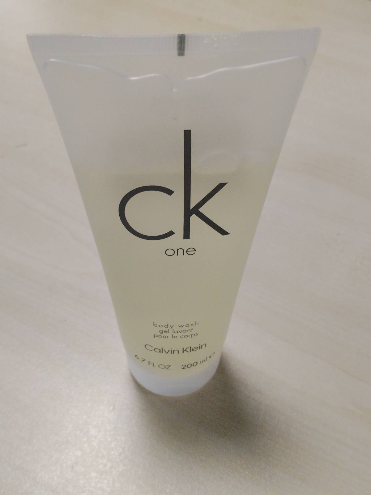297213 - XHEL DUSHI CALVIN KLEIN CK ONE 200 ML
