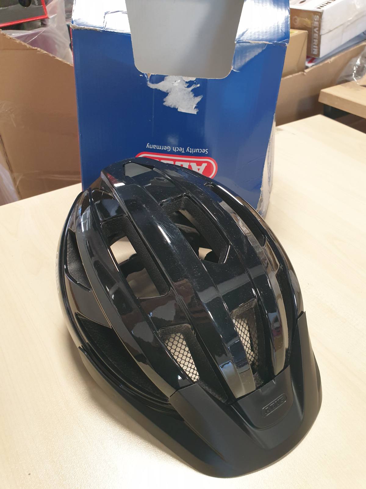 292715 - ABUS - Helmetë biçiklete rrugore Macator, për fillestarë, për gra dhe burra, madhësia M 52-58cm