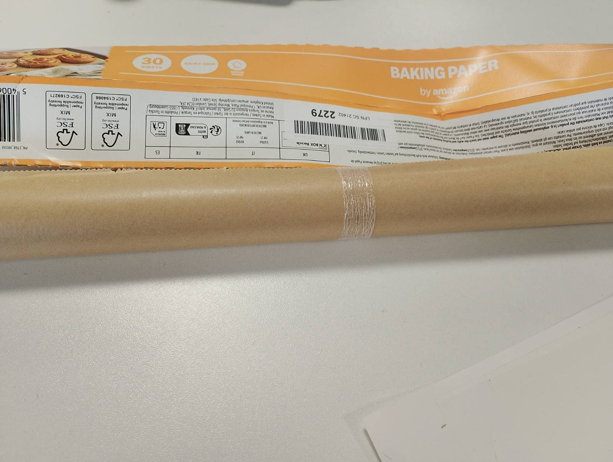 301526 - AMAZON Letër pjekjeje, 30 fletë, 42 x 38 cm