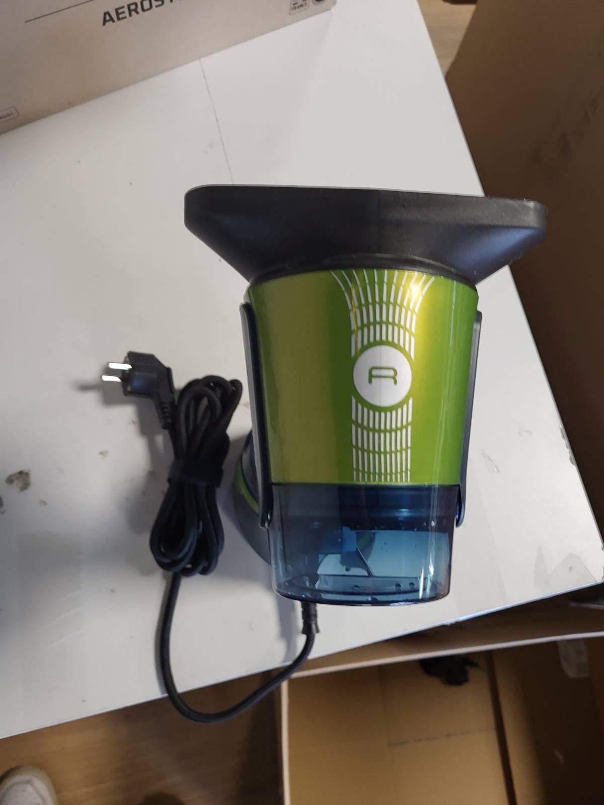 292203 - ROWENTA AeroSteam, Furçë me Avull Dore, Rezervuar 100 ml, 3 Nivele Fuqie, DR9810F0