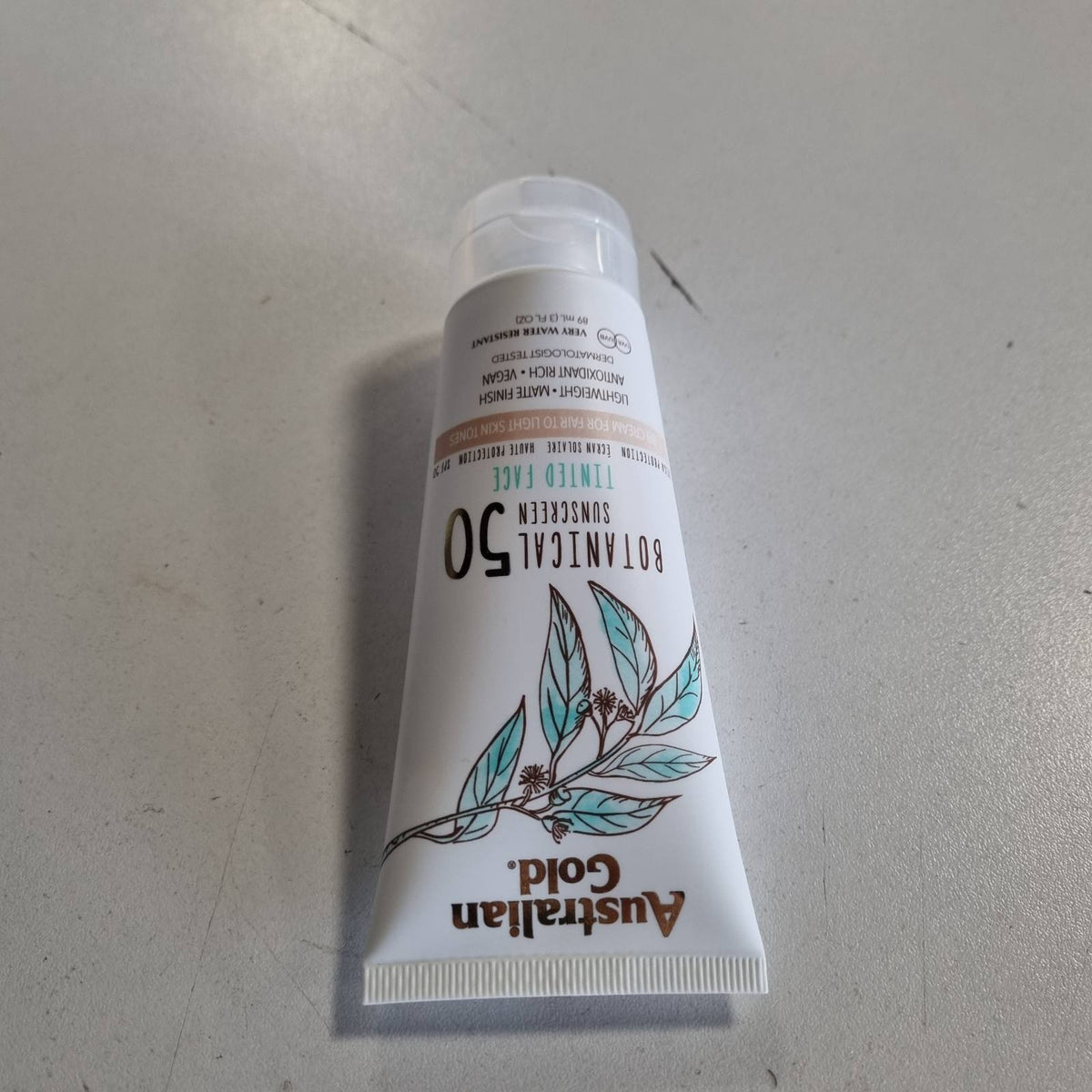 296824 - Australian Gold Krem për fytyrën me nuancë botanike SPF 50 - 88 ml - I lehtë/I lehtë