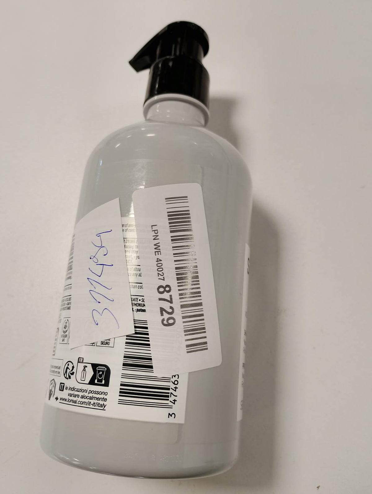 311494 - L'ORÉAL PROFESSIONNEL Shampoo profesionale për flokë të bardhë ose gri, ngjyrë e shkëlqyer, flokë të butë dhe me shkëlqim, i pasuruar me magnez dhe Agjentë kundër Zverdhjes, 500 ml