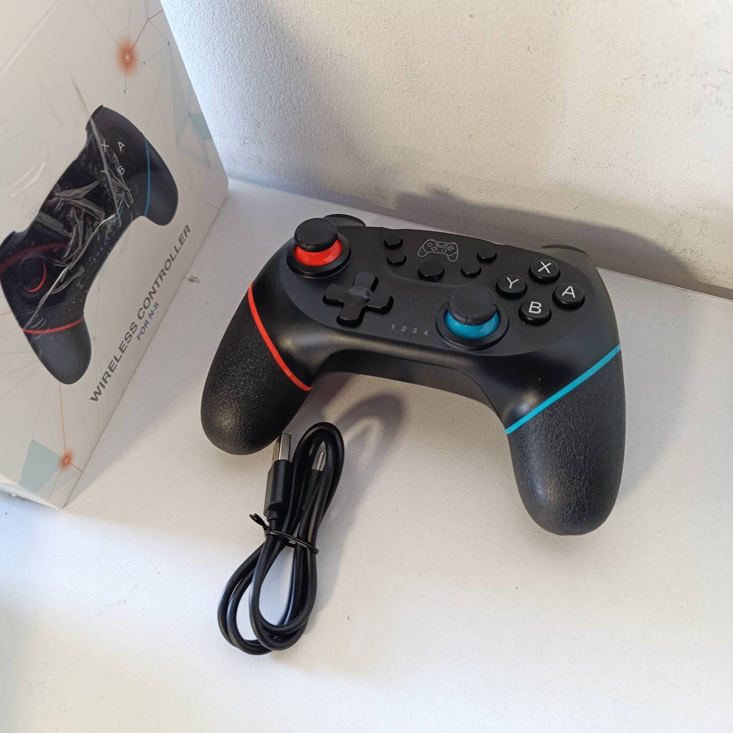 276765 - NK Kontrollues me Çelës Pa Tel | Çelës/OLED/Lite/Pro | Bluetooth | 6-Akse | Funksion Turbo | Tregues LED - të Zi (të Kuq dhe Blu)