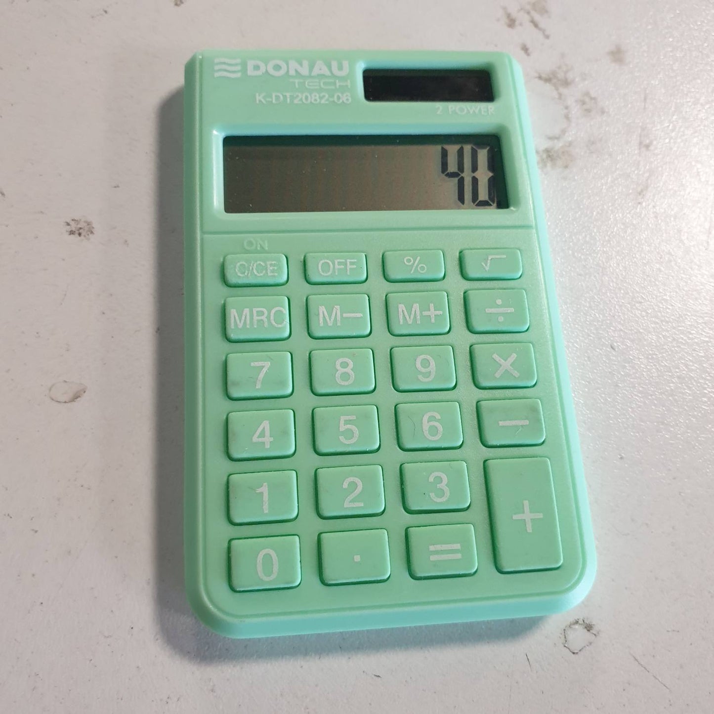 274697 - DONAU Kalkulator Xhepi TECH - Funksion Rrënje Katrore me 8 Shifra - 9.7 x 6 x 1 cm - Jeshile - Kalkulator me Ekran 8 Shifrash - Me Energji Diellore të Dyfishtë - Funksionim me Bateri - Dizajn Kompakt