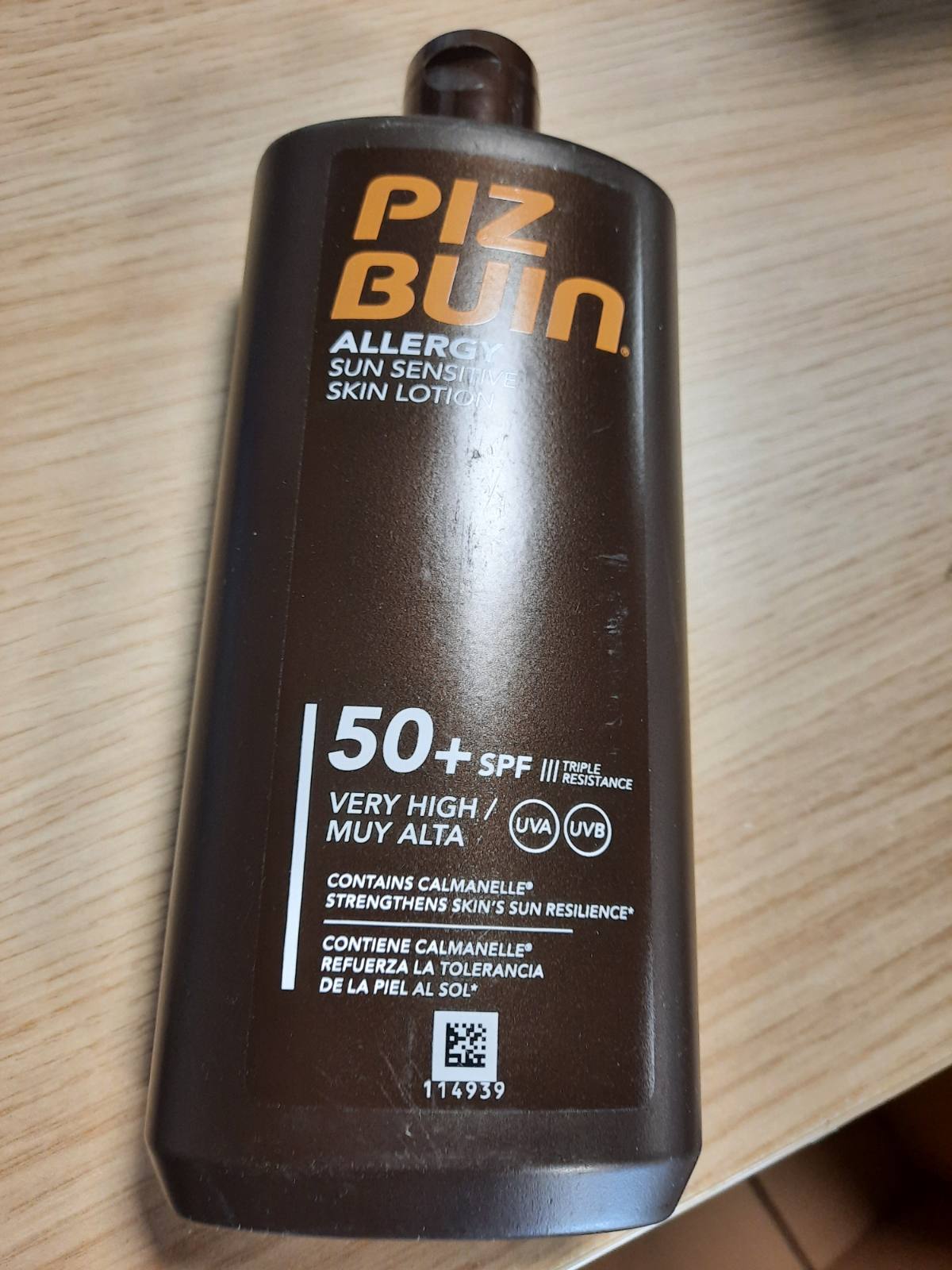 307690 - PIZ BUIN Locion Allergy për lëkurë të ndjeshme nga dielli SPF 50 (400 ml), krem mbrojtës nga dielli për trupin me SPF 50, mbrojtje shumë e lartë nga dielli për lëkurë të ndjeshme, locion trupi me filtra UVA/UVB