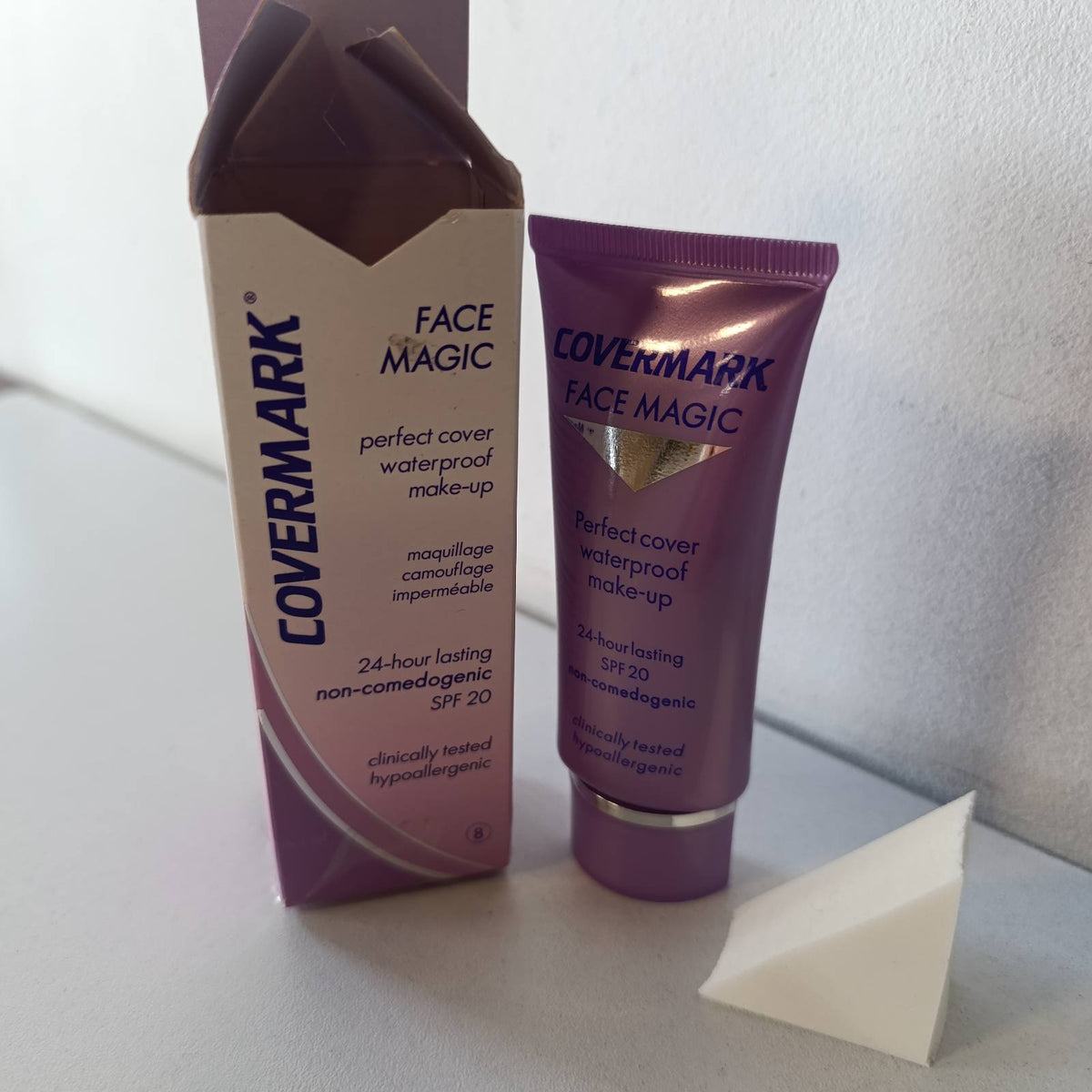 321217 - COVERMARK - Fondatinë e papërshkueshme nga uji Face Magic, hipoalergjike, SPF 20, për të gjitha llojet e lëkurës, ngjyra 6, madhësia 30 ml