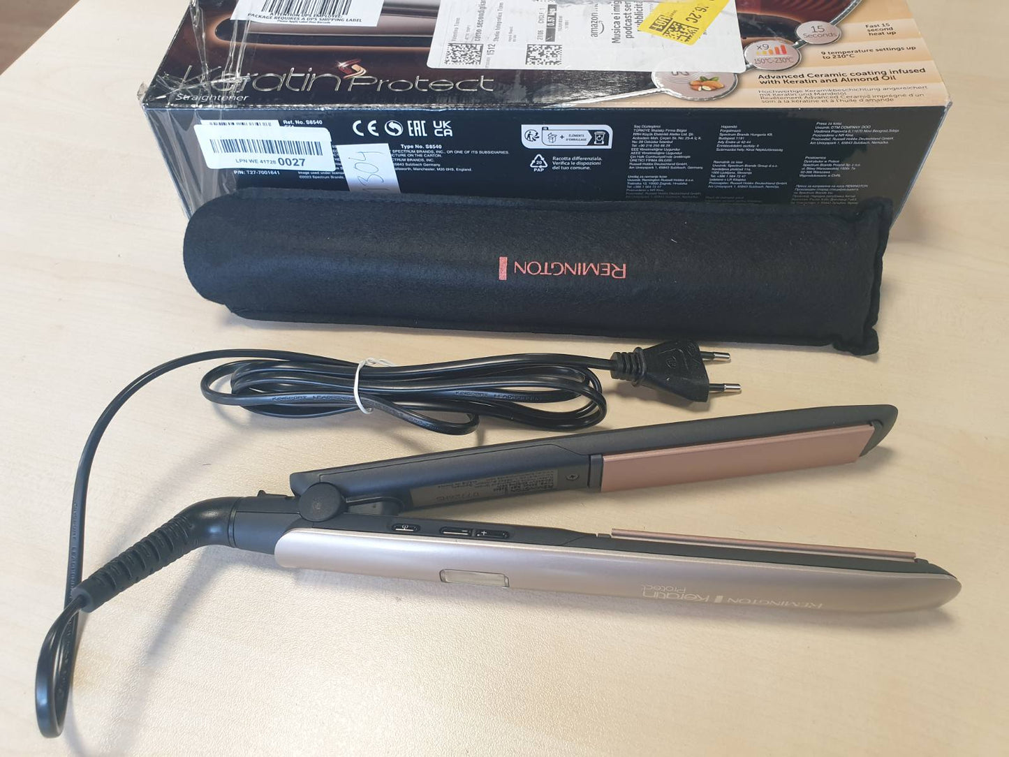 321304 - REMINGTON Pjastër flokësh Keratin Protect, S8540, Pllaka lundruese ekstra të gjata, Qeramike, 9 cilësime temperature deri në 230°C, Ngjyrë kafe