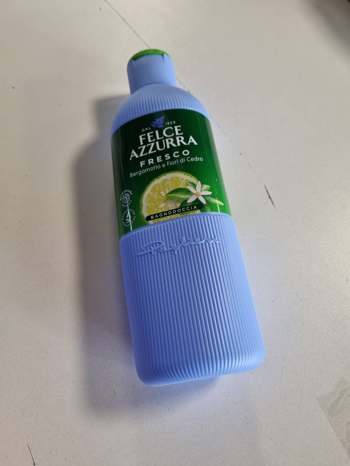 308476 - FELCE AZZURRA Xhel Dushi me Aromë Bergamoti të Freskët 650ml