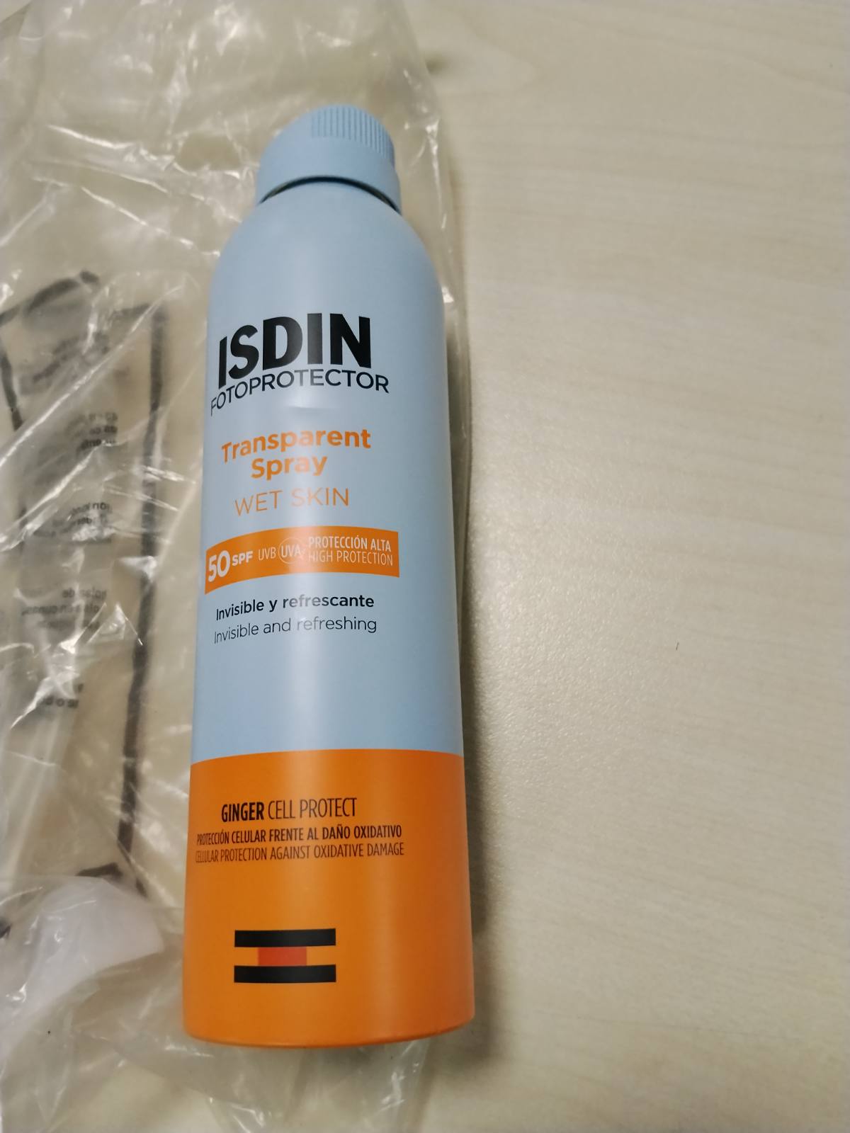 336065 - ISDIN Sprej Transparent për Lëkurë të Lagur SPF 50, 250 ml, I Padukshëm dhe Efektiv në Lëkurën e Lagur