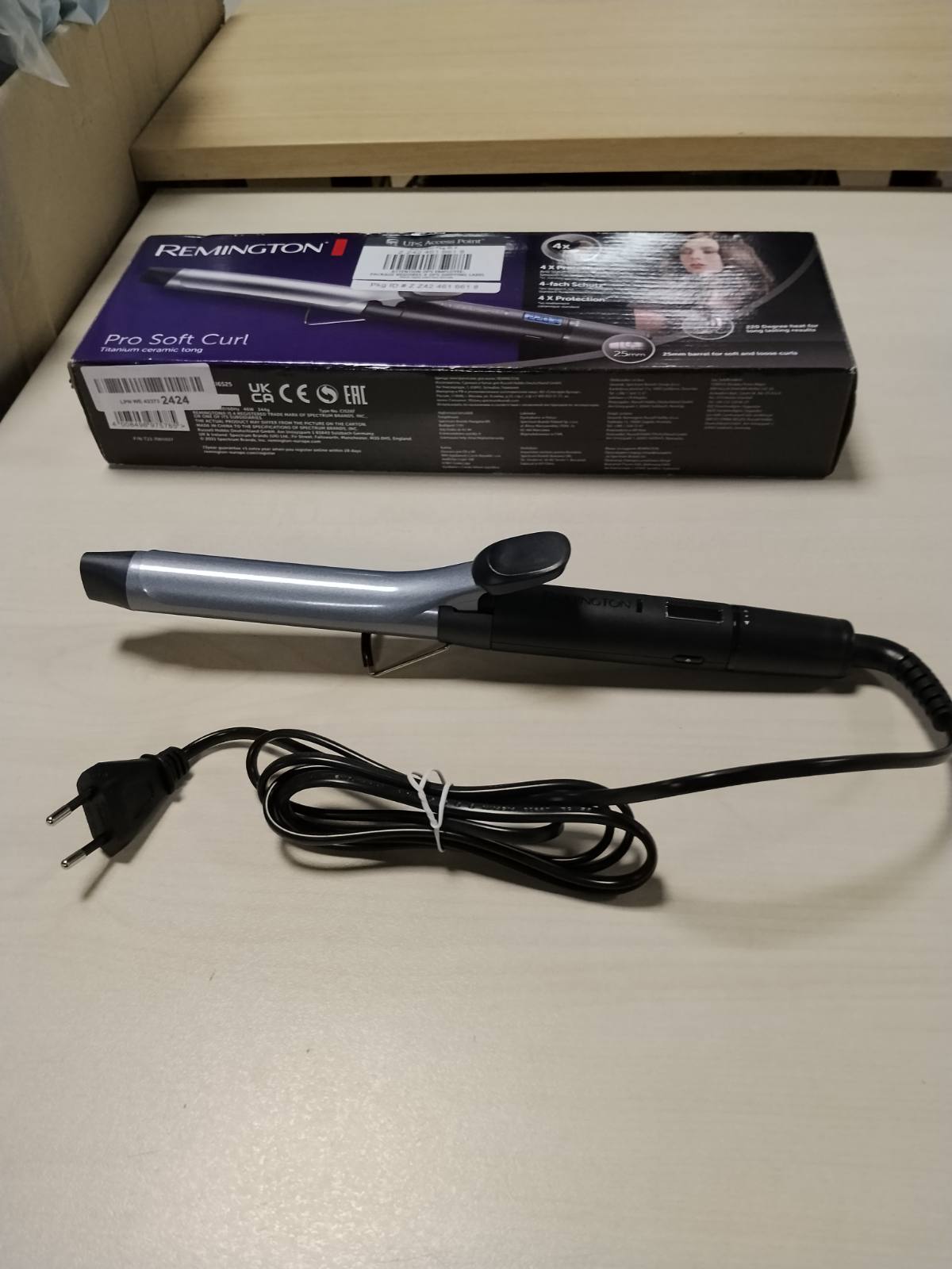 336170 - REMINGTON Hekur për Kaçurrela, Shtresë Qeramike dhe Titanium, 130° deri në 220°, Diametër Fuçie 25 mm, Ngrohje e Shpejtë në 30 sekonda, Modeli Pro Soft Big Curl CI6525