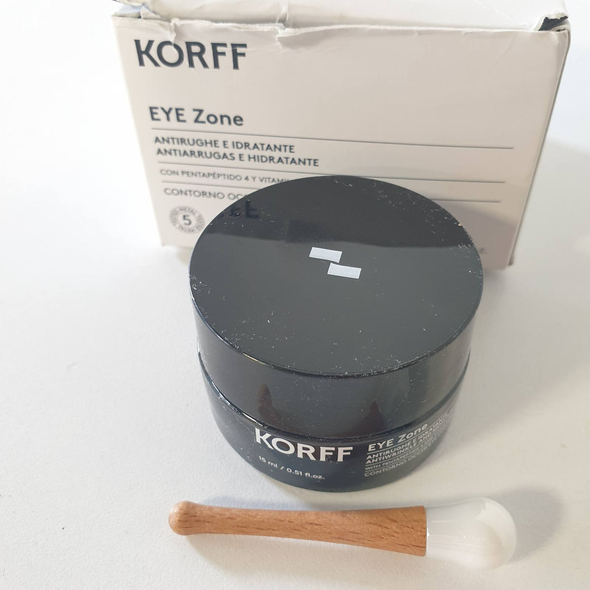 335907 - KREM KORFF Eye Zone për Konturin e Syve për Qeset dhe Rrathët e Errët nën Sy me Acid Hialuronik dhe Vitaminë PP, Anti-Rrudha dhe Hidratues, 15 ml