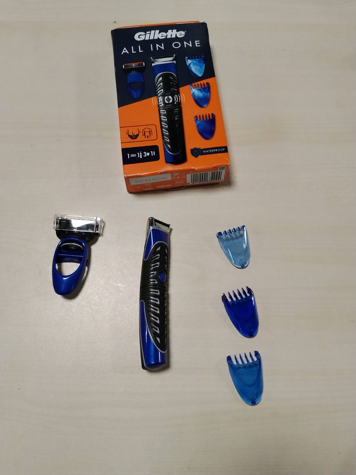 311482 - GILLETTE Brisk elektrik gjithë-në-një Styler, rroje, shkurtime, prerës mjekre, teknologji Braun, dorezë Easygrip