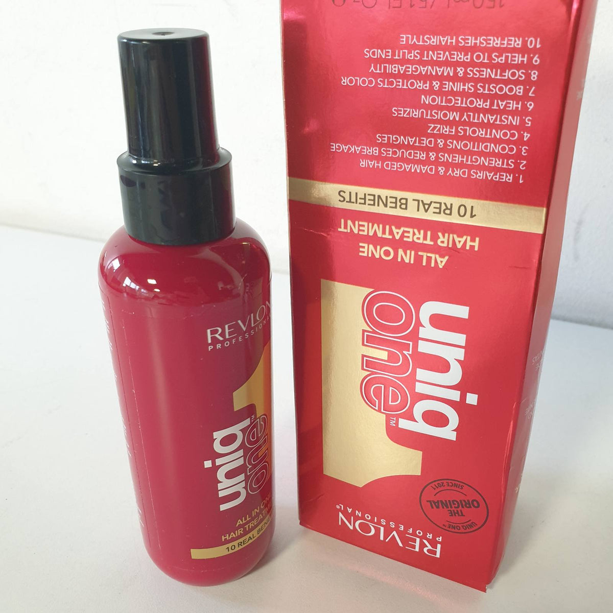312341 - REVLON PROFESSIONAL UniqOne Classic, Trajtim për Flokët pa Lëre, 150 ml, Hidraton, Mbron dhe Riparon
