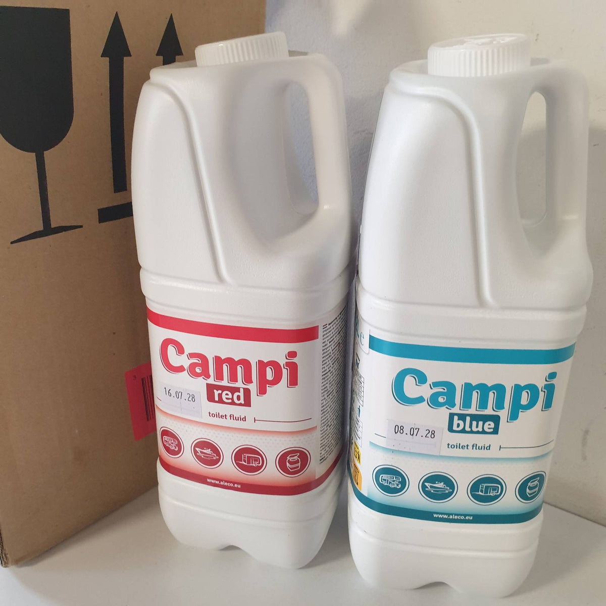 312200 - CAMPI Set Kimikatesh për Tualete Kampingu Blu 2L + E Kuqe 2L