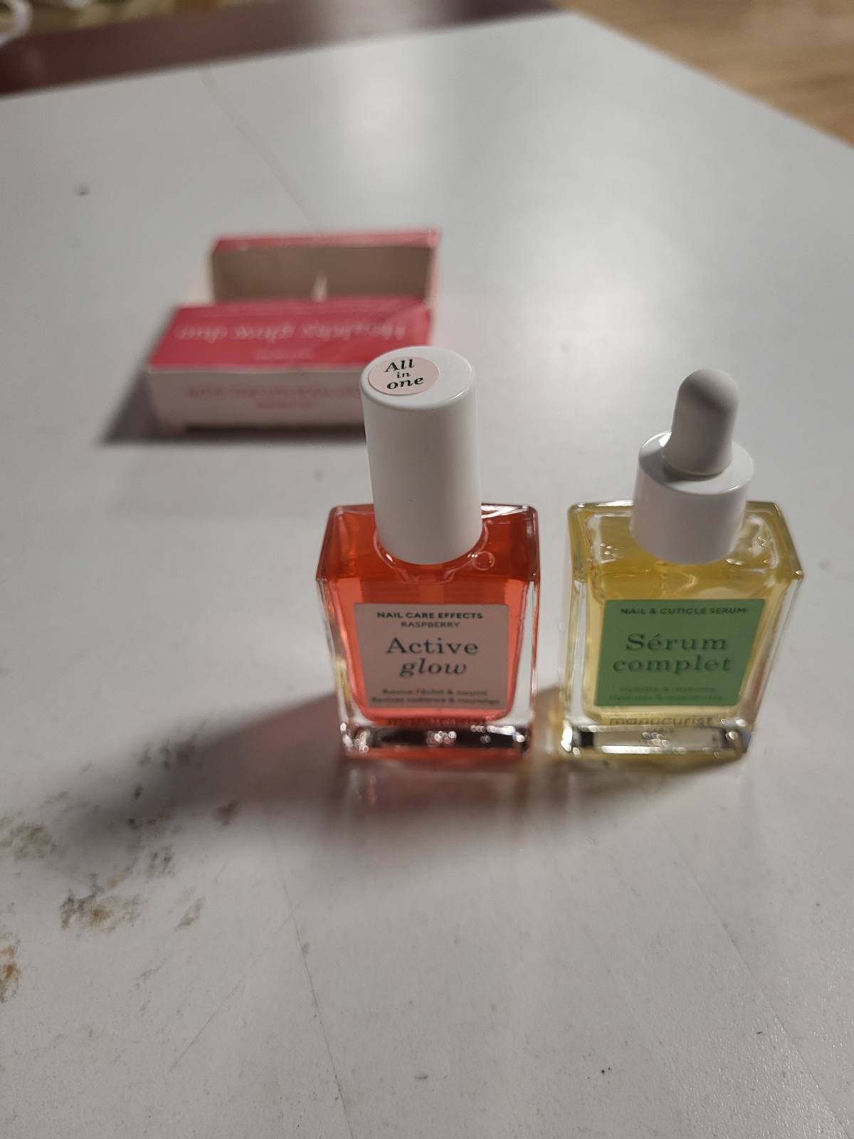 271696 - MANUCURIST Healthy Glow Duo - Active Glow Raspberry, Manikyr Riparues & Serum 2-në-1