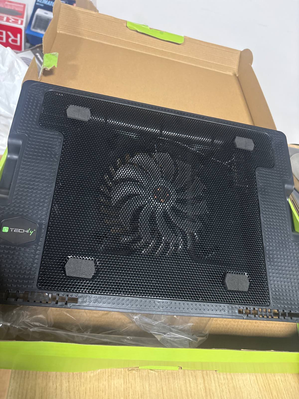 281071 - Mbajtëse ftohëse për laptop Techly, deri në 17.3"
