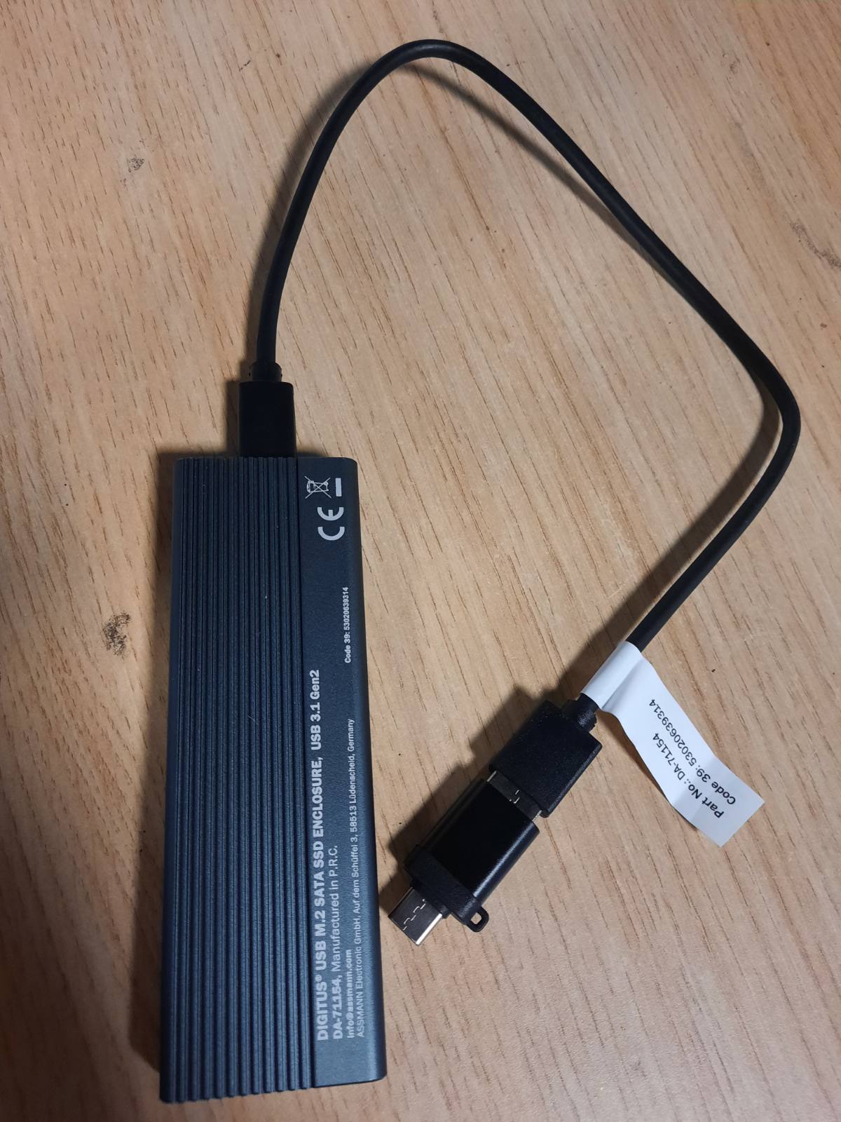 205794 - DIGITUS Kuti e Jashtme M.2 - USB 3.1 Gen2 Type-C, 6 Gbit/s, Mbështet SSD SATA deri në 8 TB, për SSD 2230/2242/2260/2280, Pa Vegla, Kuti alumini, ngjyrë Gri