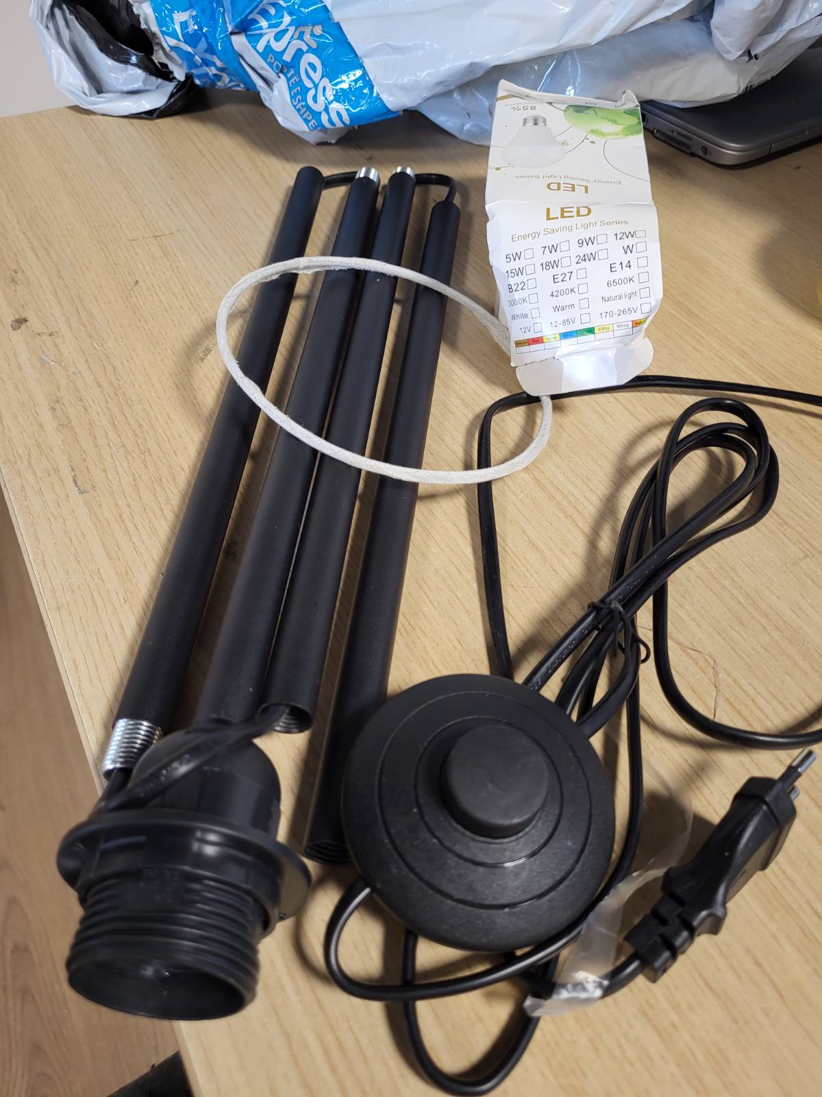 235565 - HZITCIGM Llambë Dyshemeje LED Moderne 12W E27 me 3 Temperatura Ngjyrash, 175 cm, me Errësim dhe Perde Liri